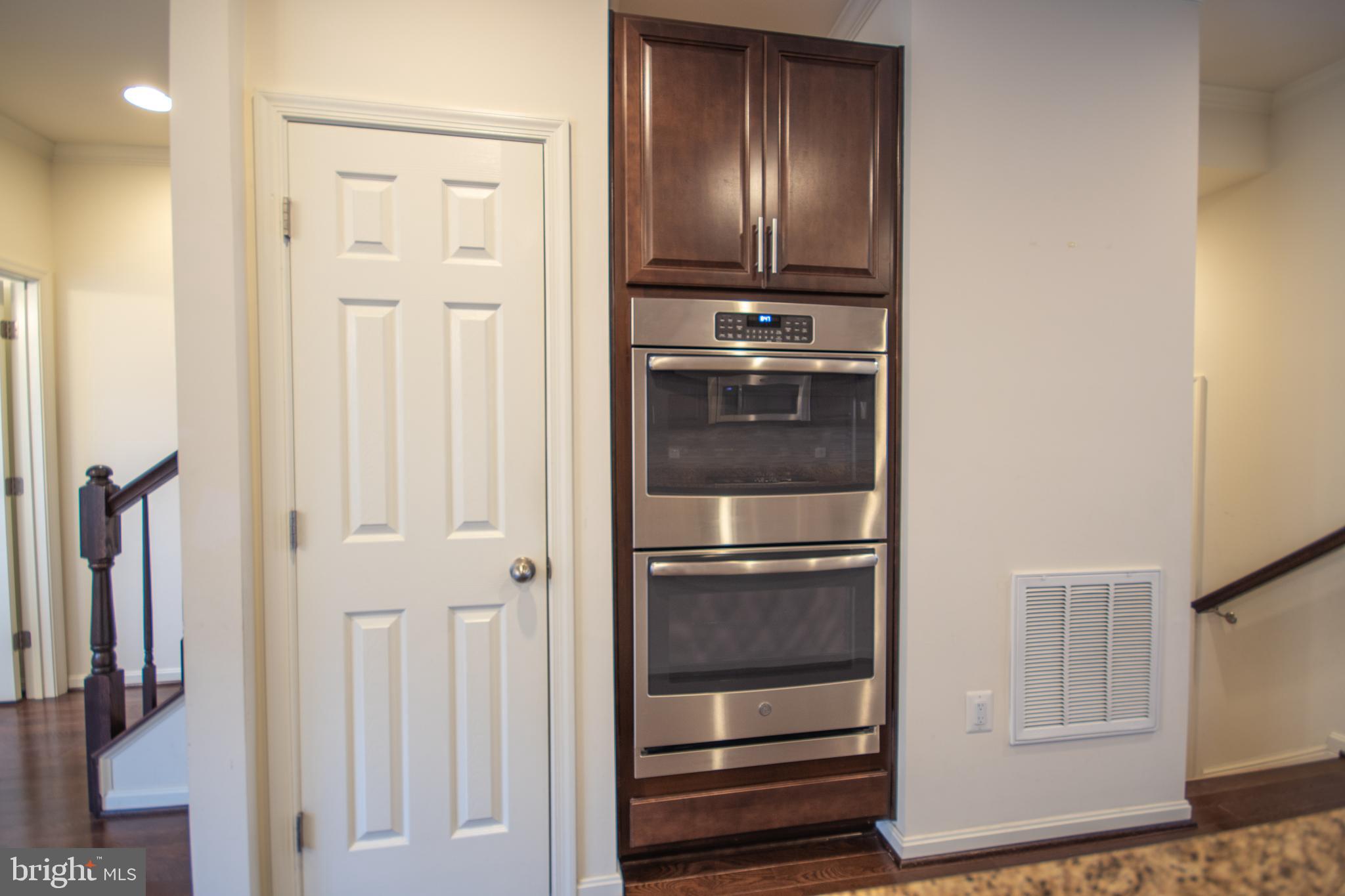 MADISON CRESCENT - Residential Lease