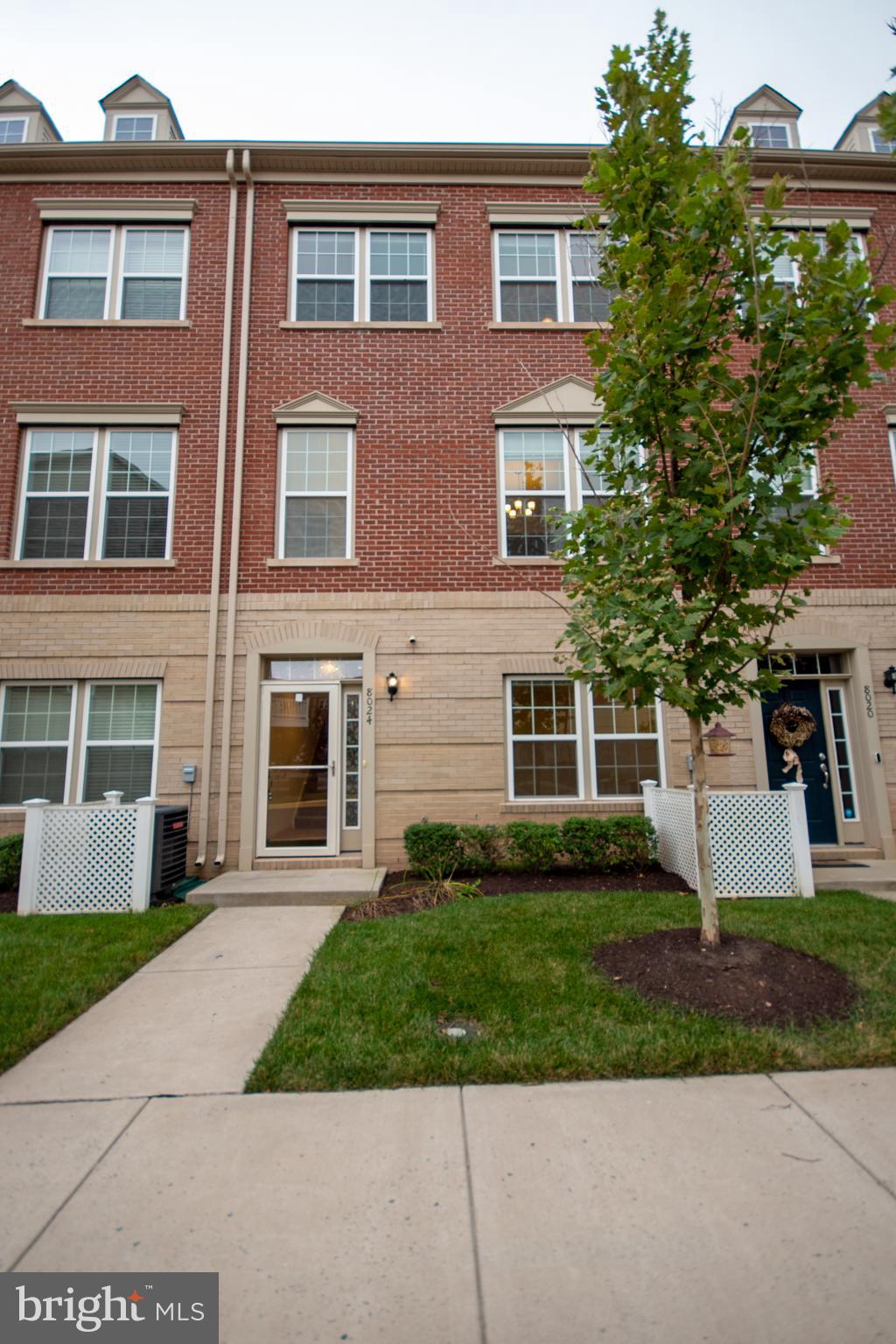 MADISON CRESCENT - Residential Lease