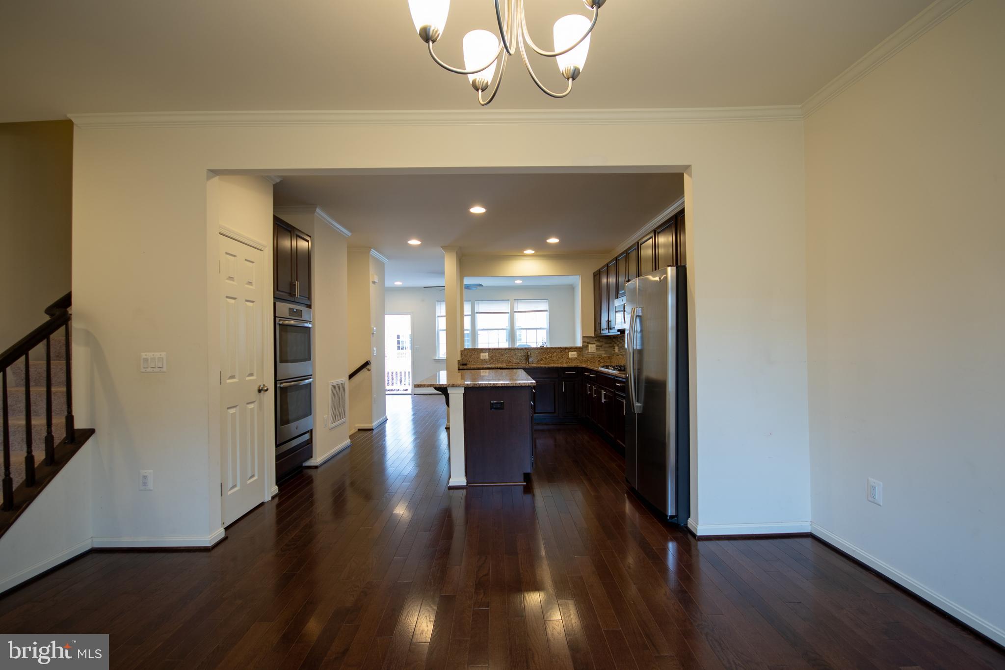 MADISON CRESCENT - Residential Lease