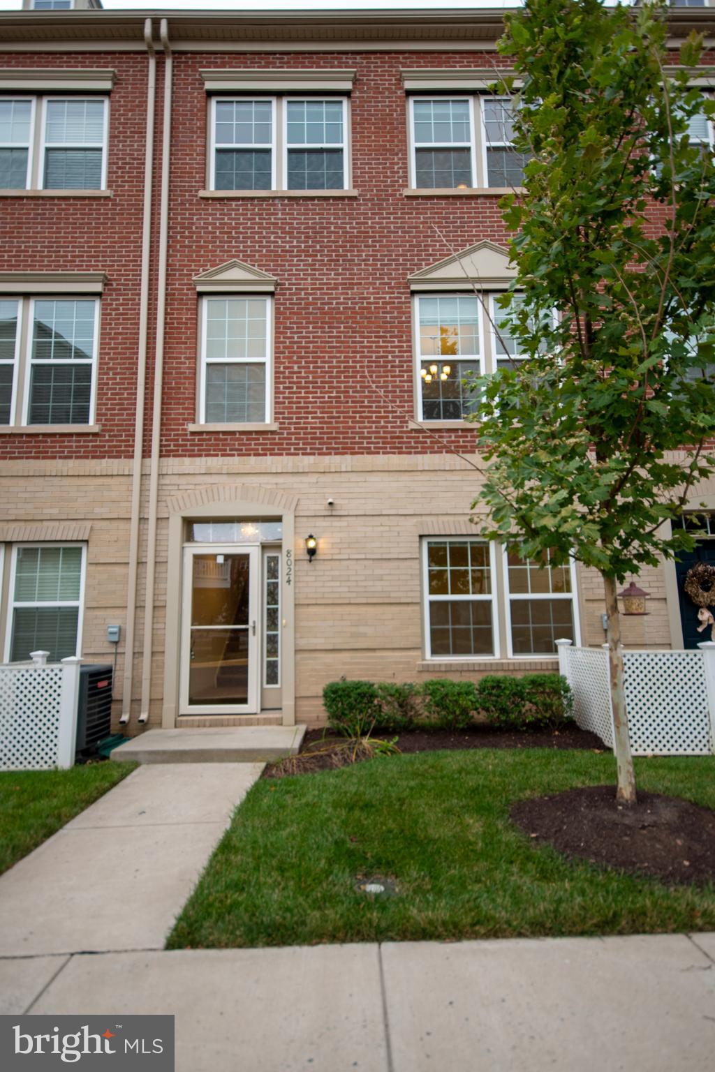 MADISON CRESCENT - Residential Lease