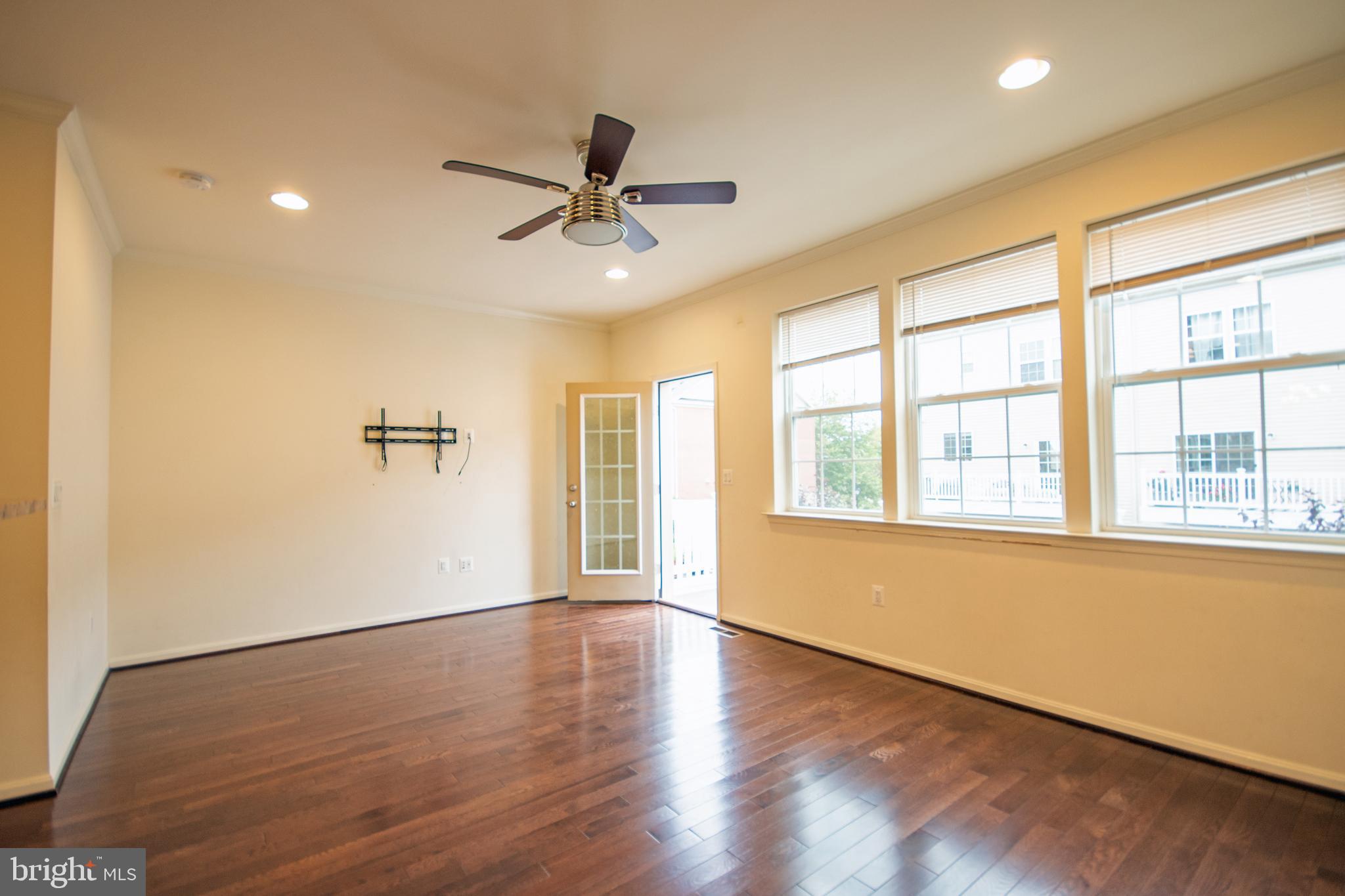 MADISON CRESCENT - Residential Lease