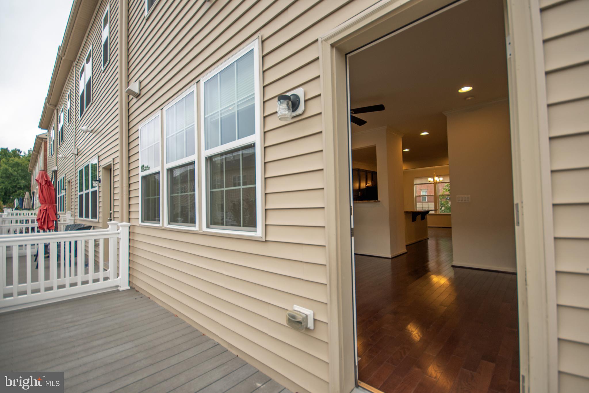 MADISON CRESCENT - Residential Lease