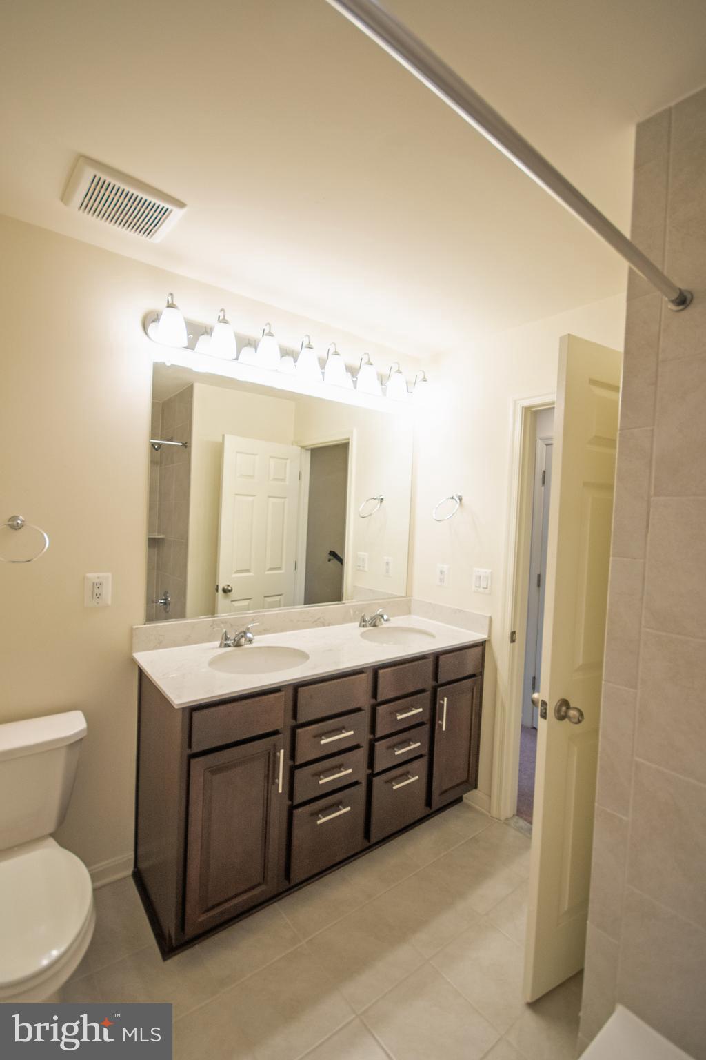 MADISON CRESCENT - Residential Lease