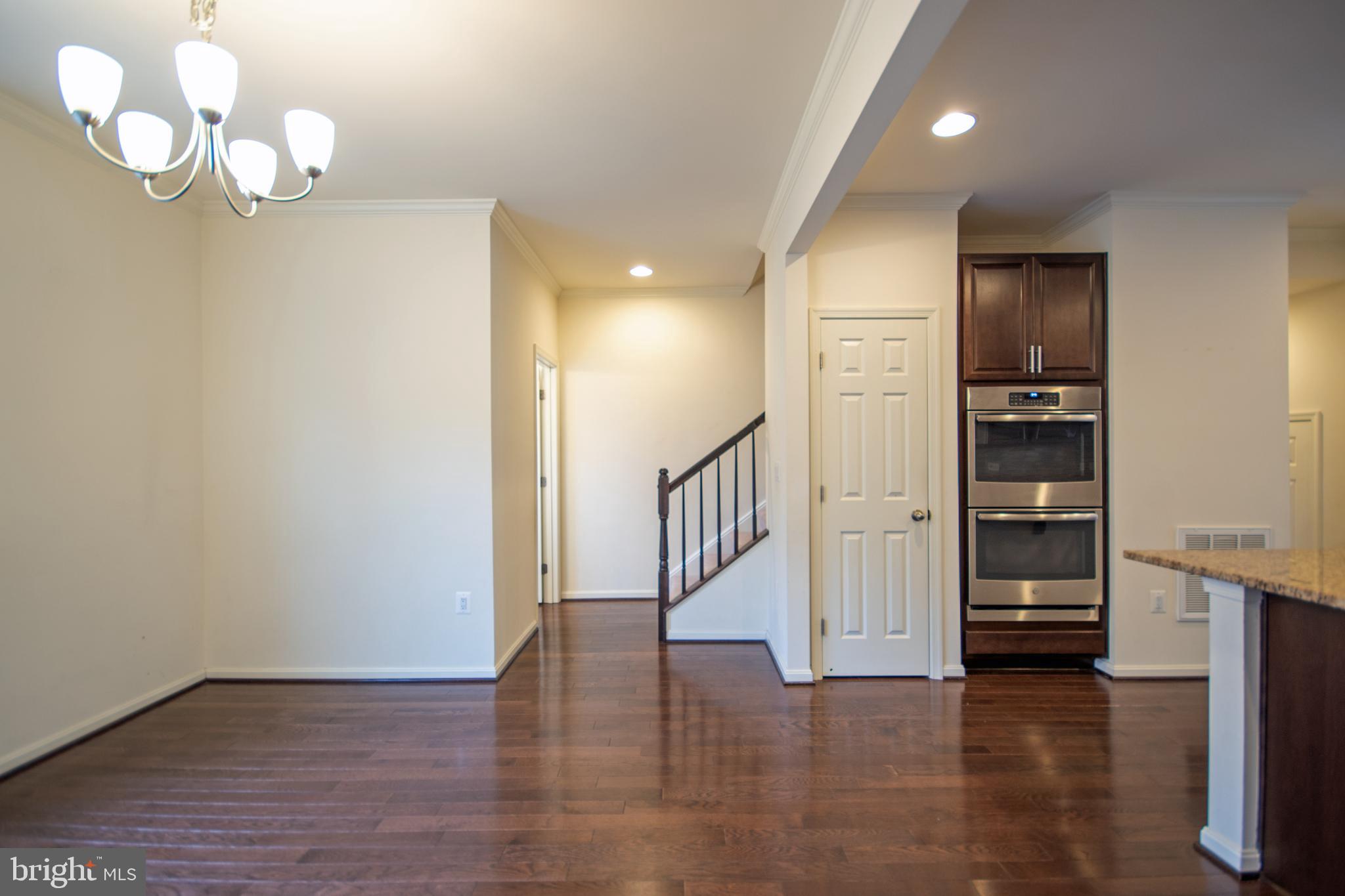 MADISON CRESCENT - Residential Lease