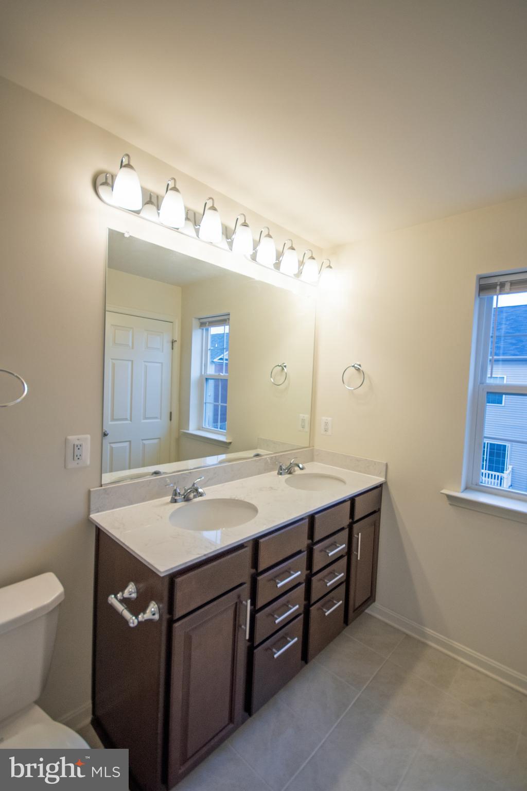 MADISON CRESCENT - Residential Lease