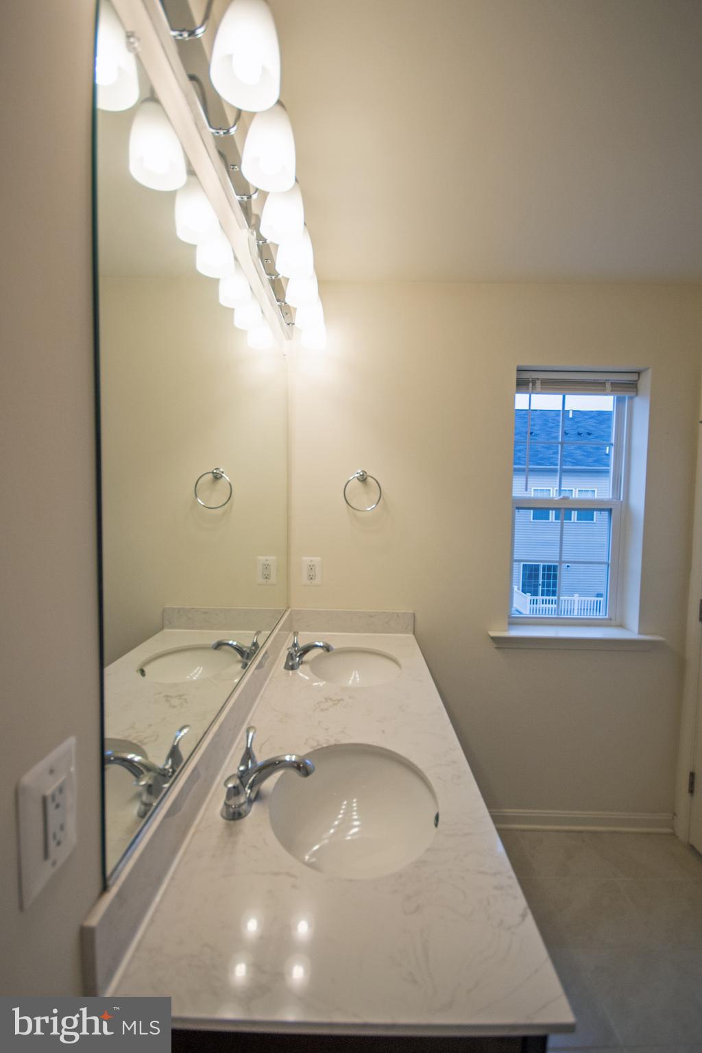 MADISON CRESCENT - Residential Lease