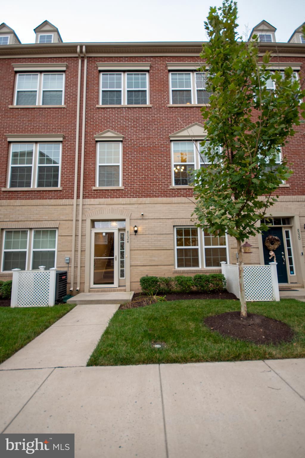 MADISON CRESCENT - Residential Lease