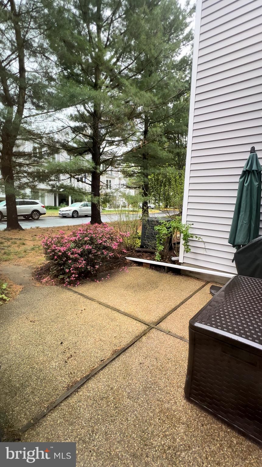 MOORINGS ON THE MAGOTHY - Residential Lease