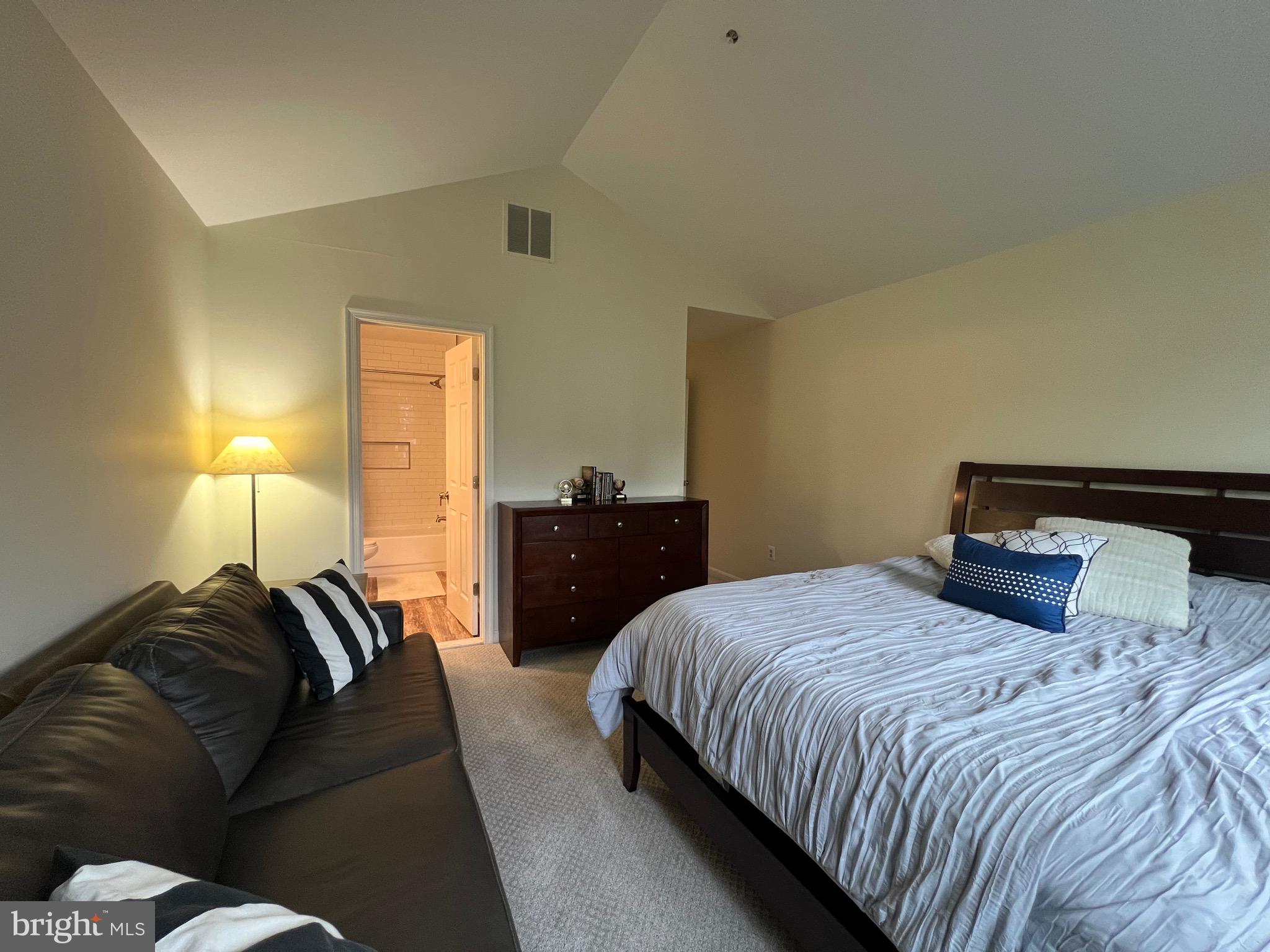 MOORINGS ON THE MAGOTHY - Residential Lease