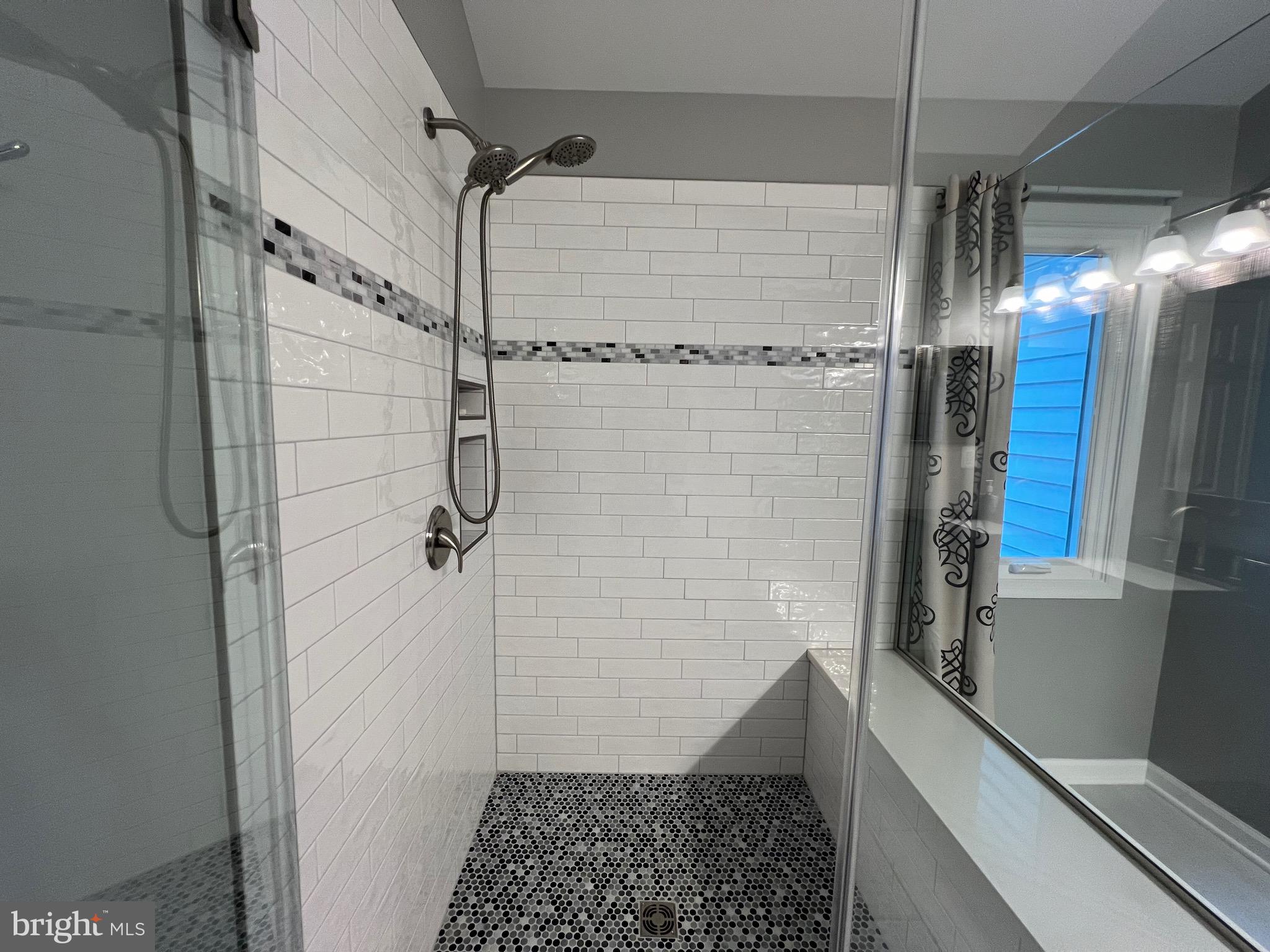 MOORINGS ON THE MAGOTHY - Residential Lease