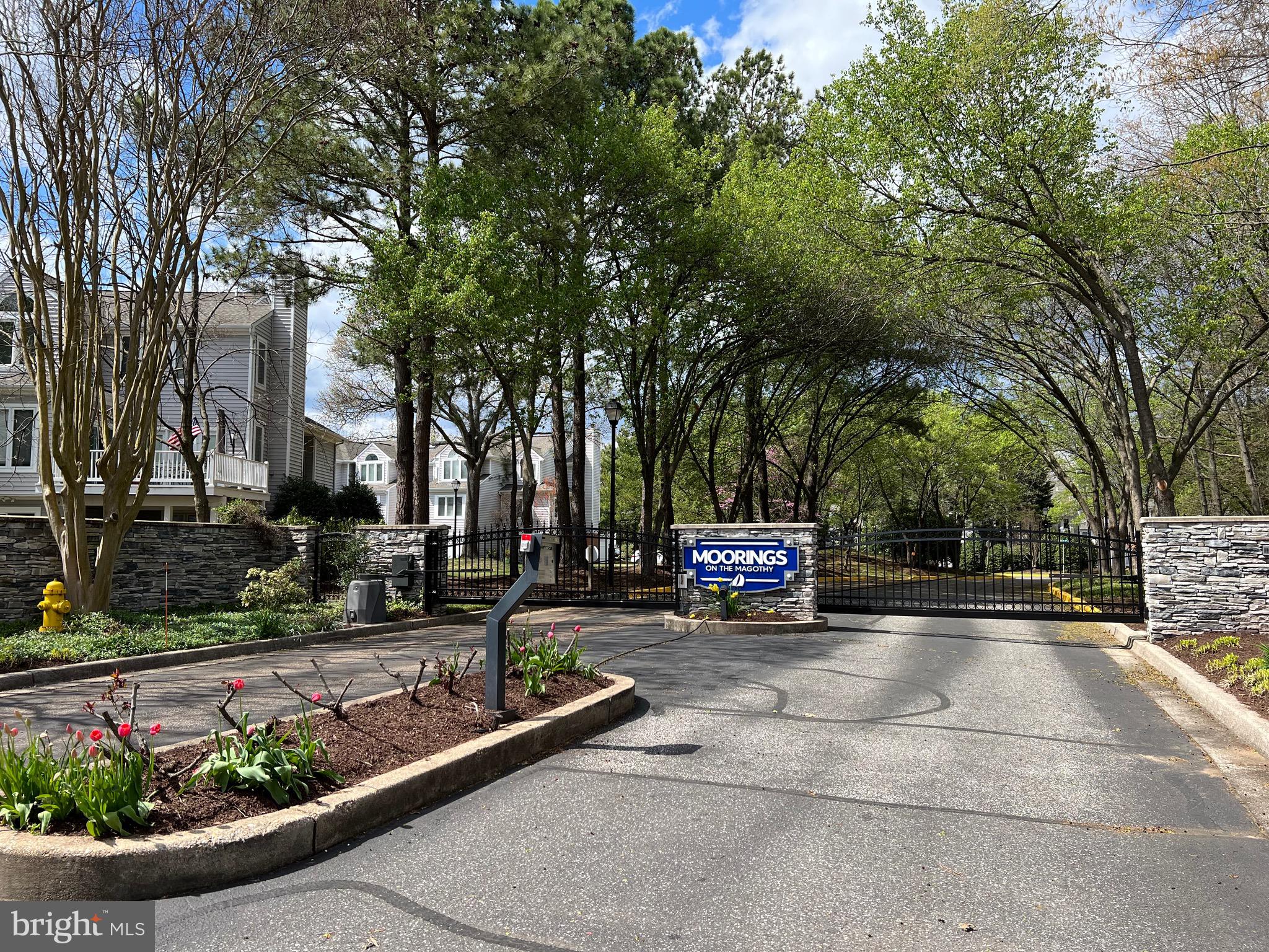 MOORINGS ON THE MAGOTHY - Residential Lease