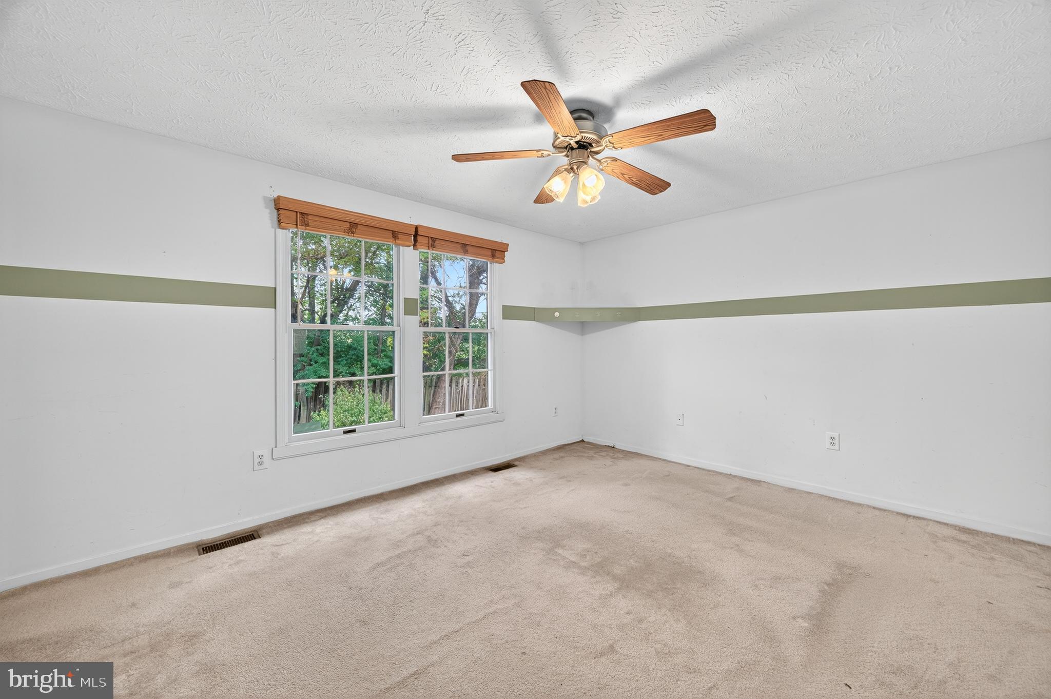 WILLOWCREST - Residential