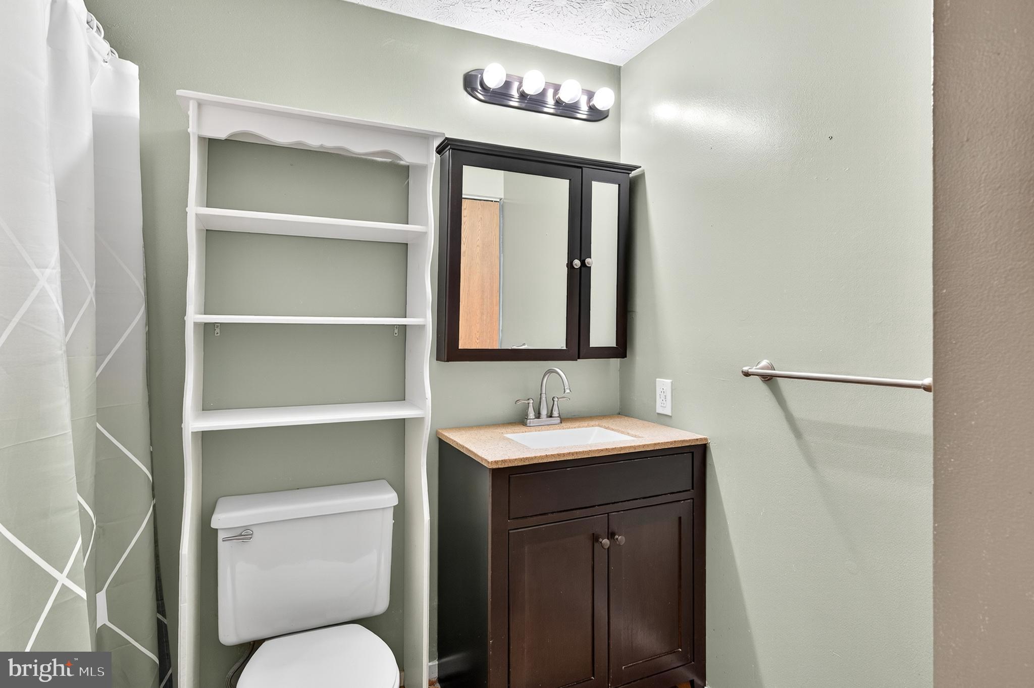 WILLOWCREST - Residential