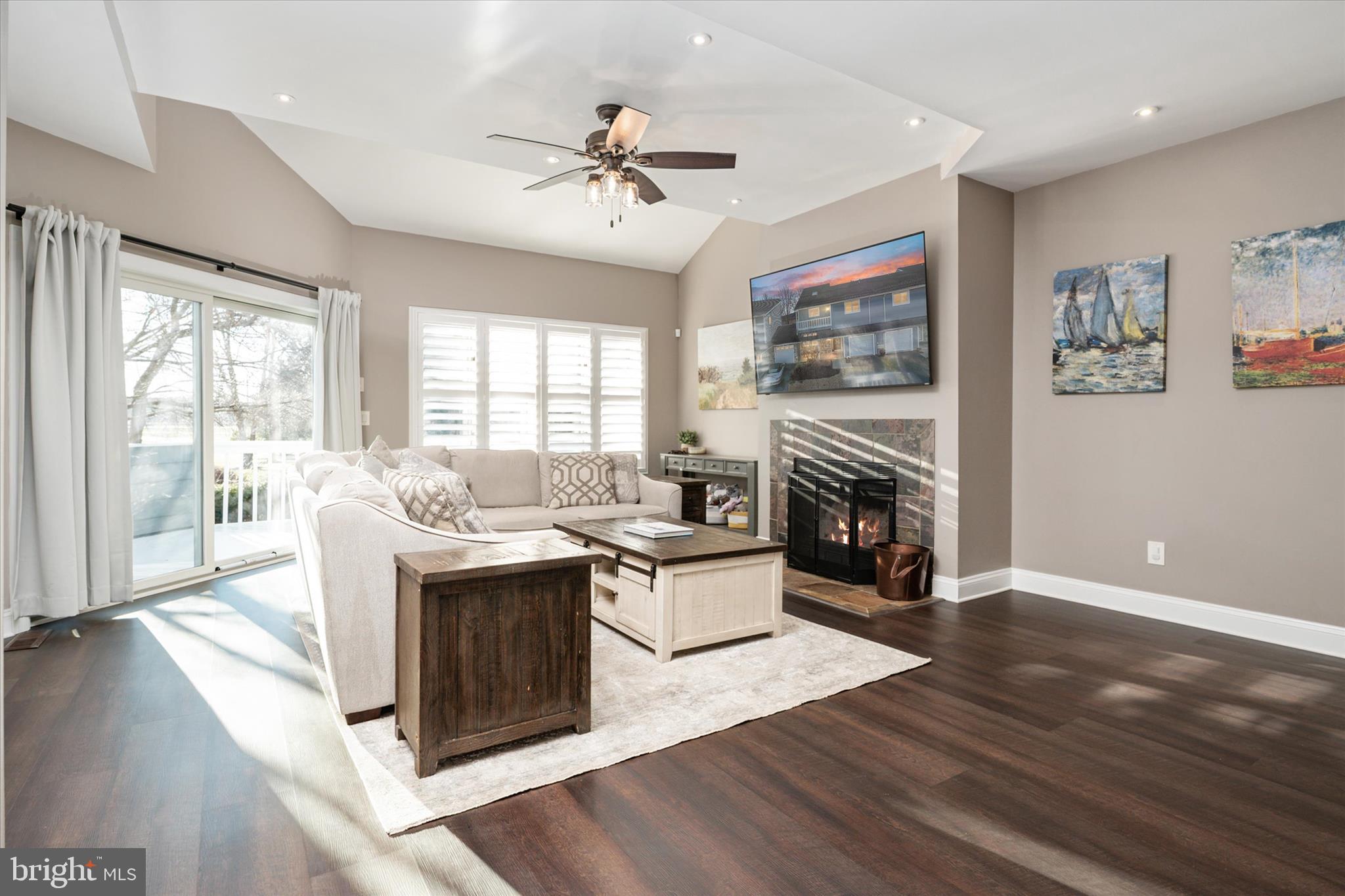 BAYVIEW AT KENT NARROWS - Residential