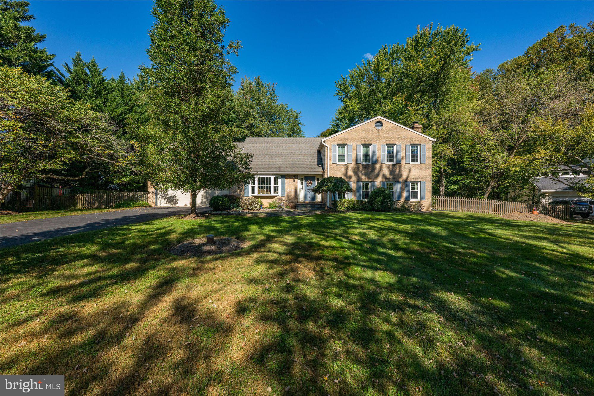 9704 DARLENE LANE