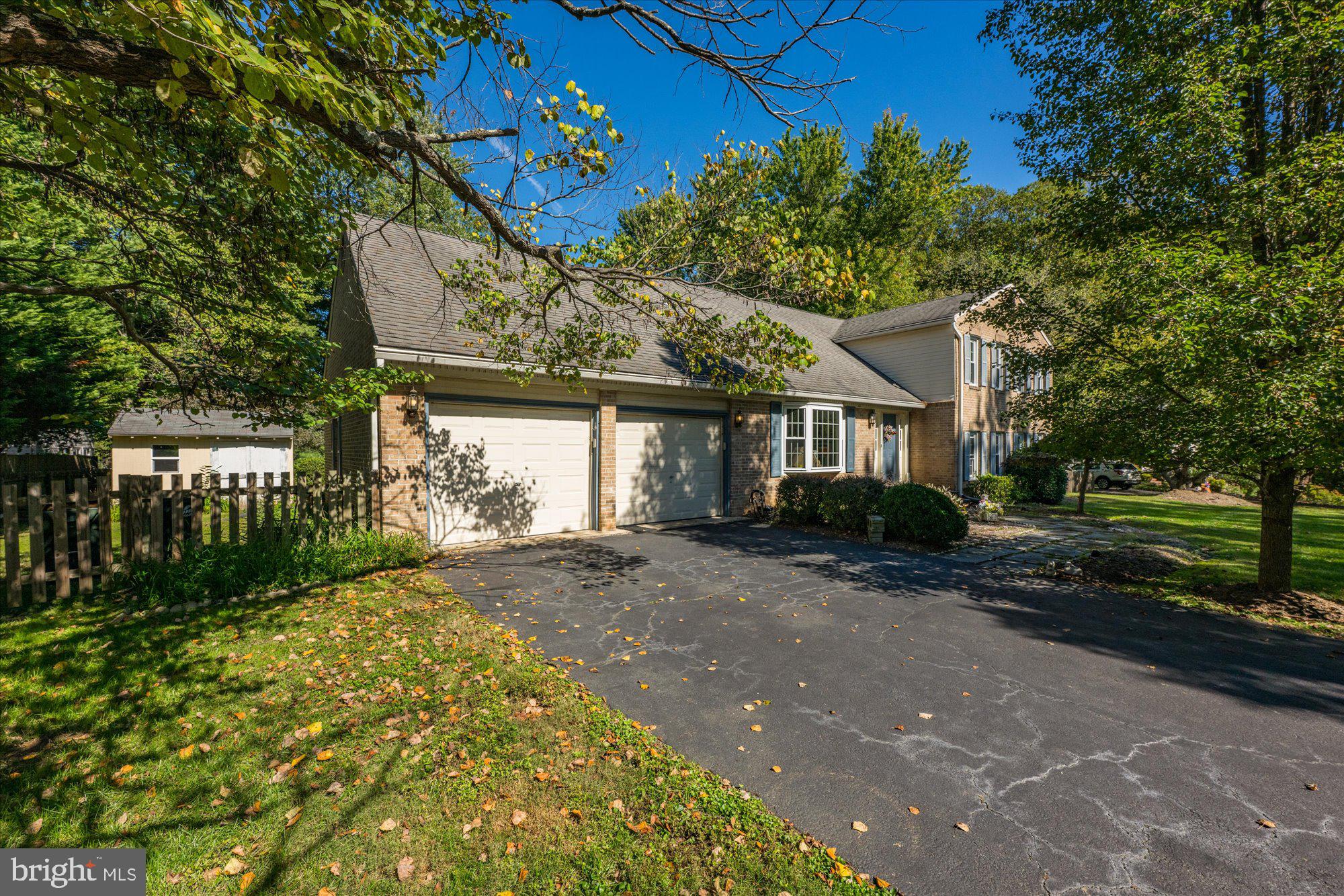 9704 DARLENE LANE