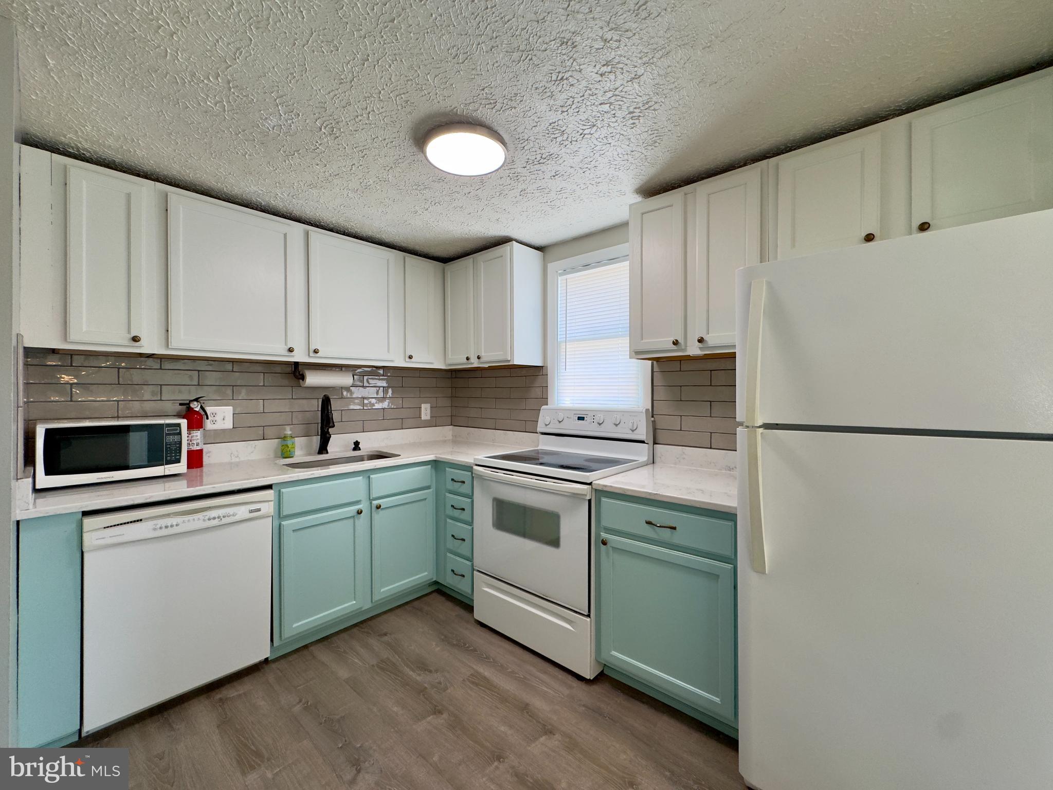 PERRY HALL - Residential Lease