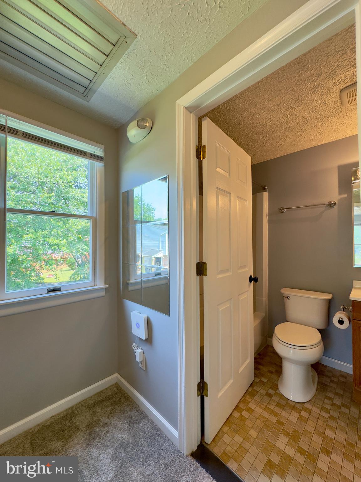 PERRY HALL - Residential Lease