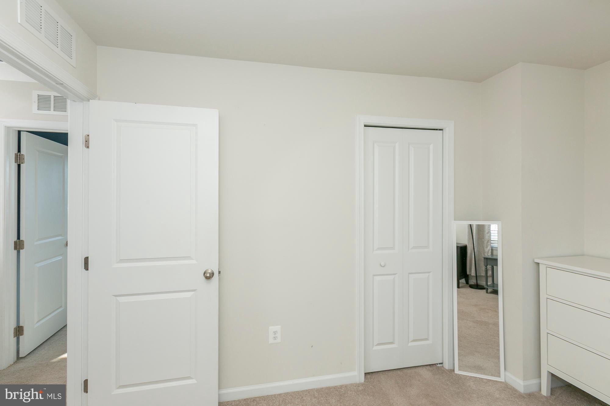 CHANDLERS GLEN - Residential