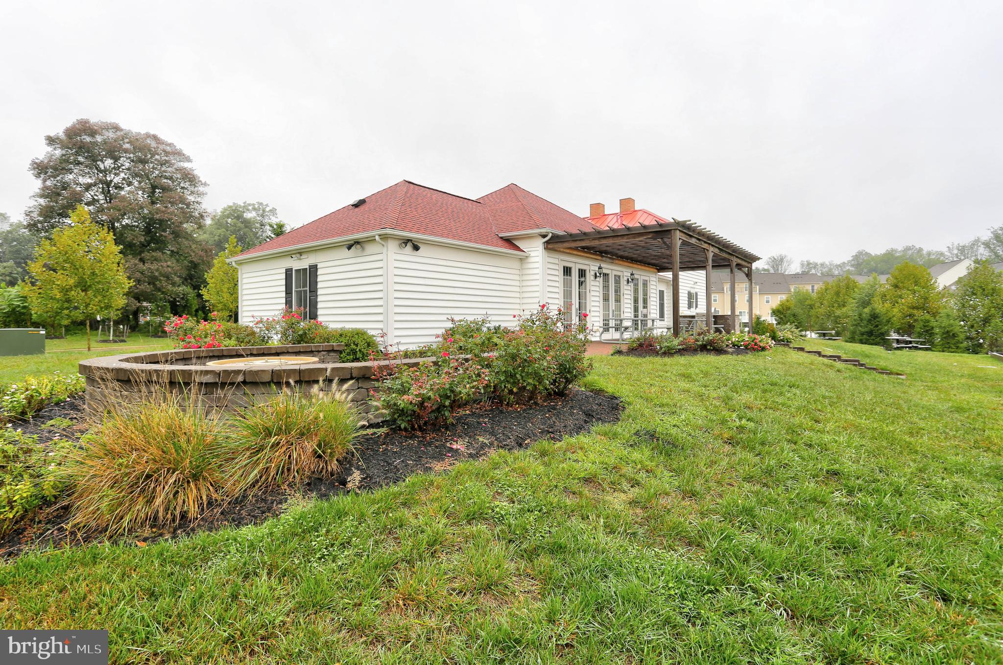 SUMMERFIELD VILLAGE - Residential