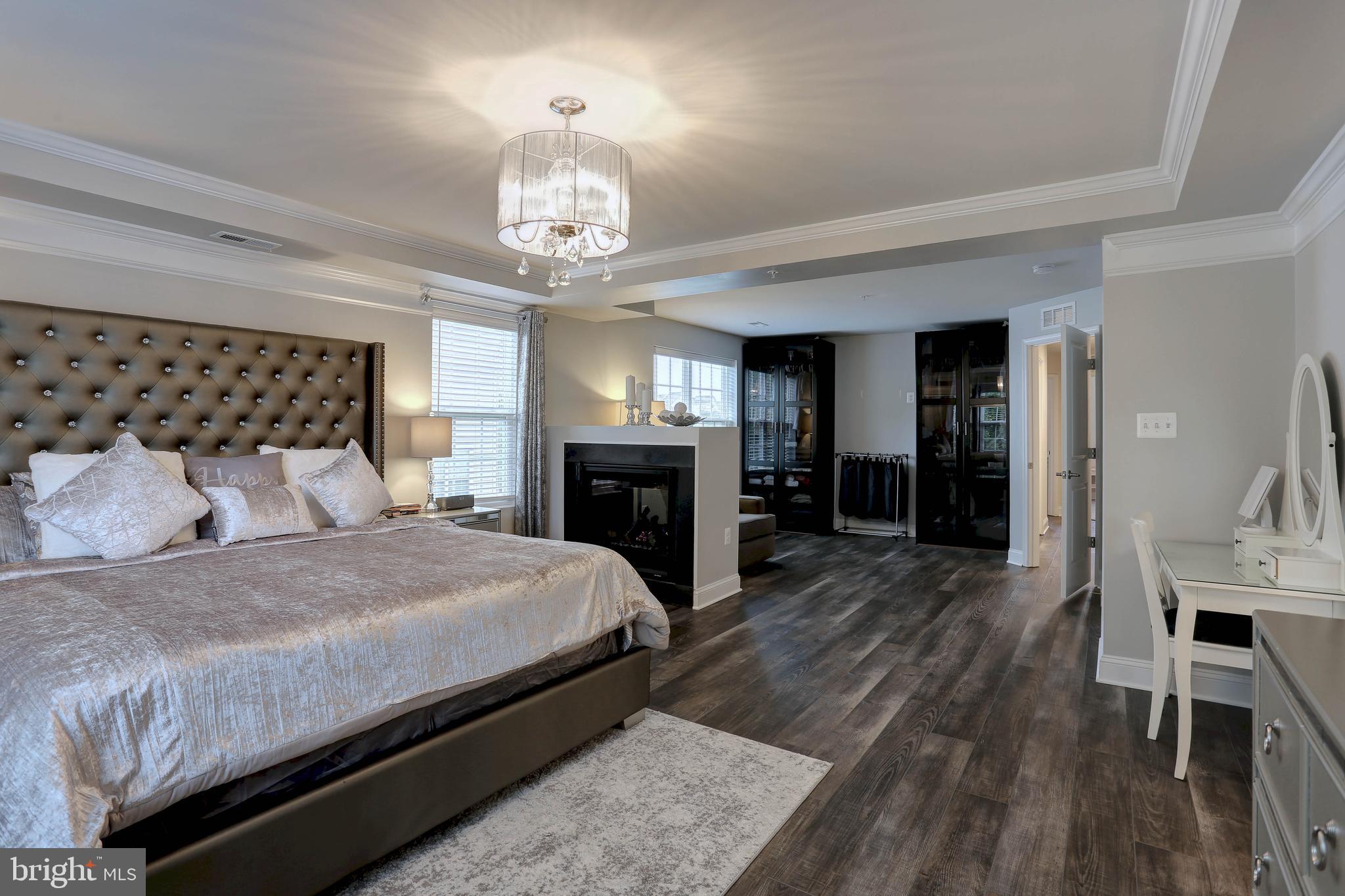 SUMMERFIELD VILLAGE - Residential