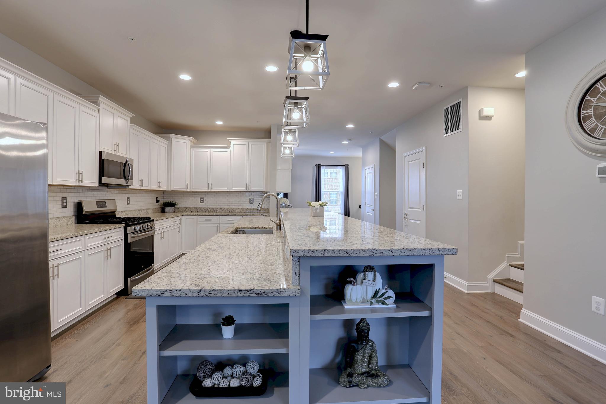 SUMMERFIELD VILLAGE - Residential