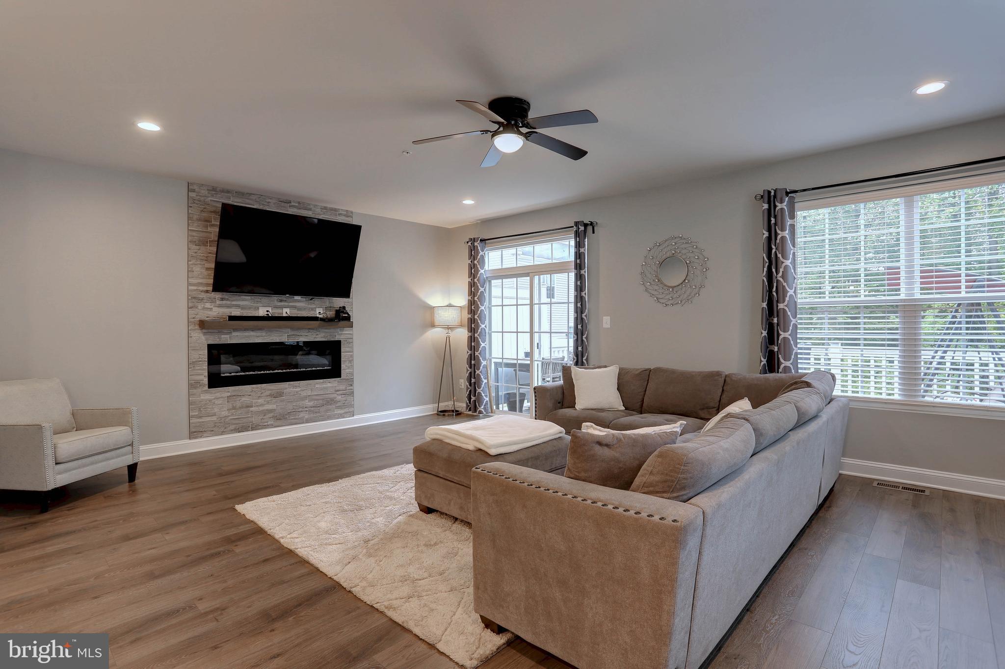 SUMMERFIELD VILLAGE - Residential