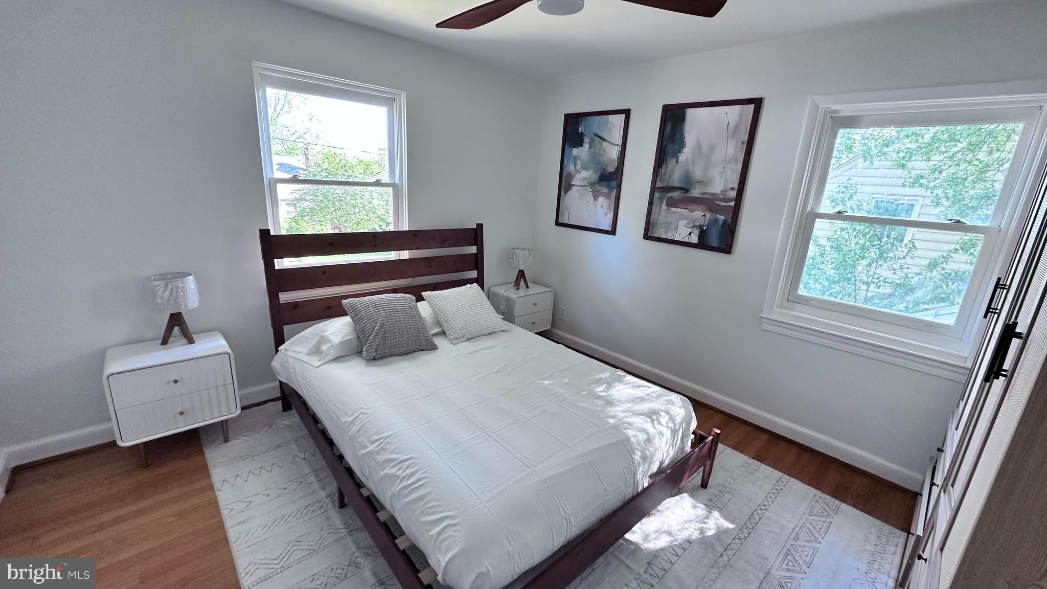 1613 N SPRINGWOOD DRIVE N