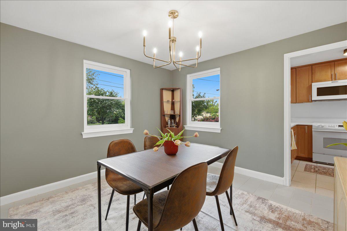 WOODSIDE - Residential