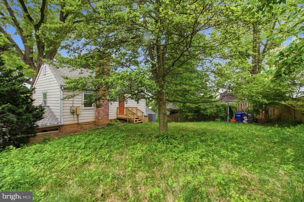 WOODSIDE - Residential