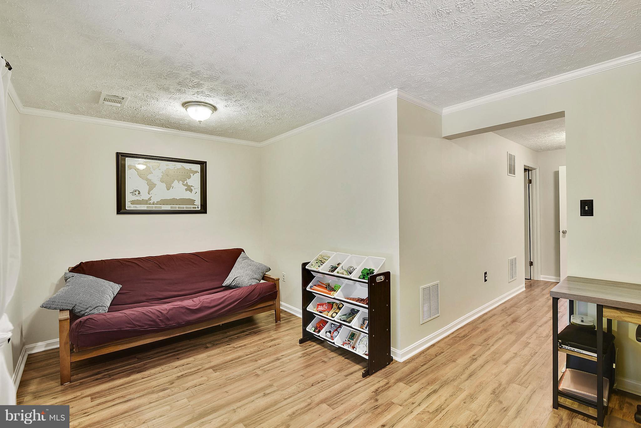 WASHINGTON SQUARE - Residential