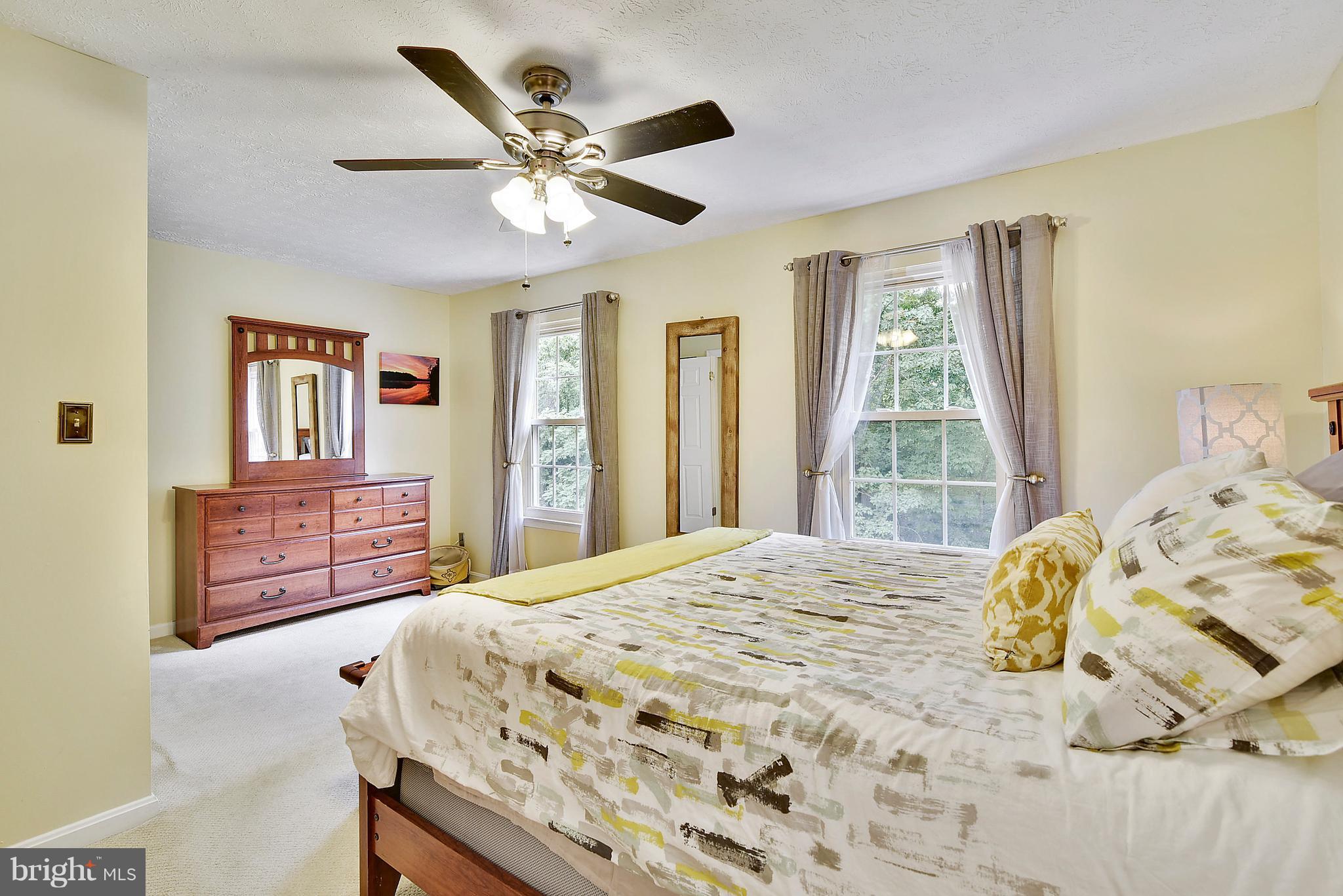 WASHINGTON SQUARE - Residential