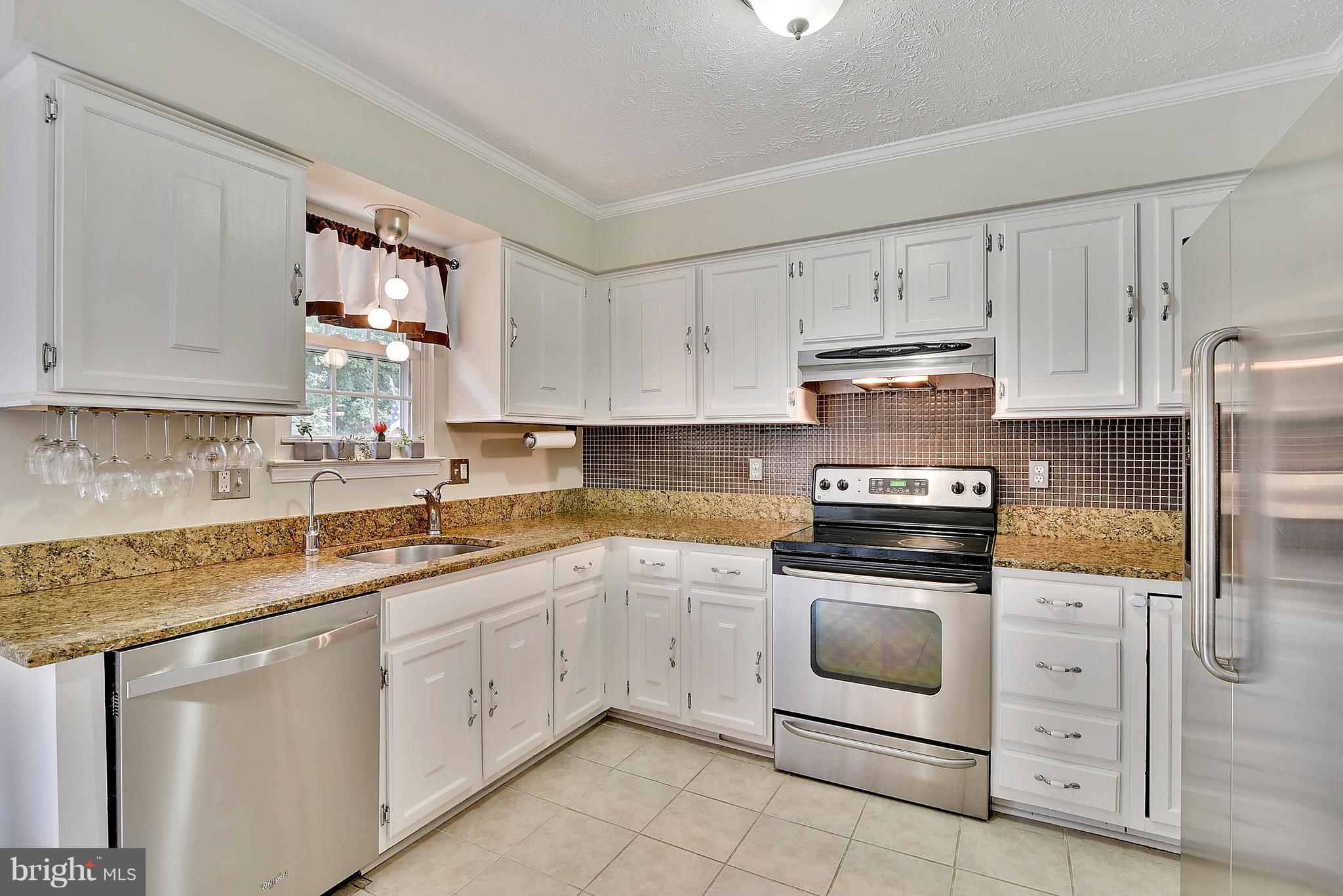 WASHINGTON SQUARE - Residential