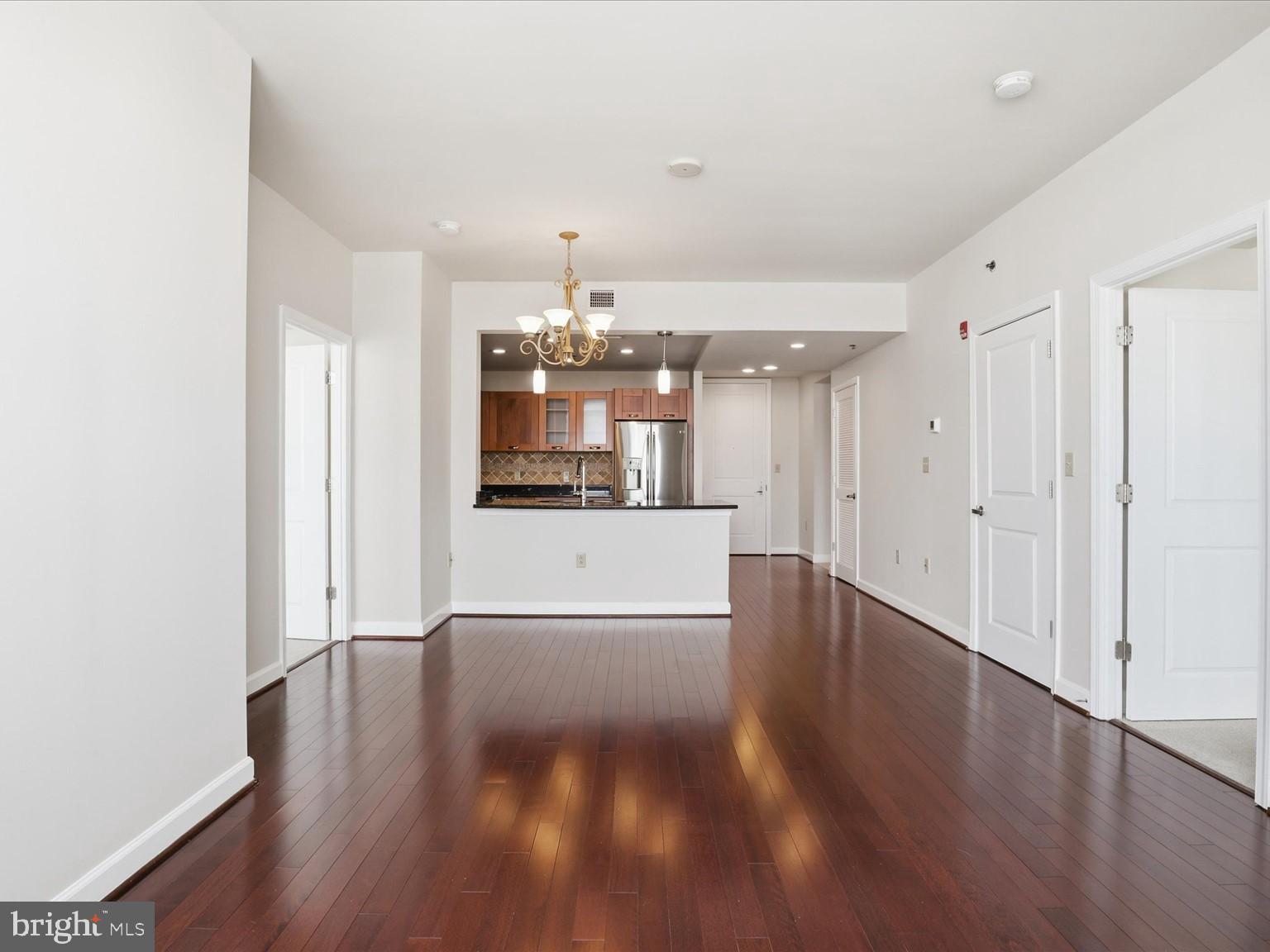 MIDTOWN BETHESDA NORTH - Residential