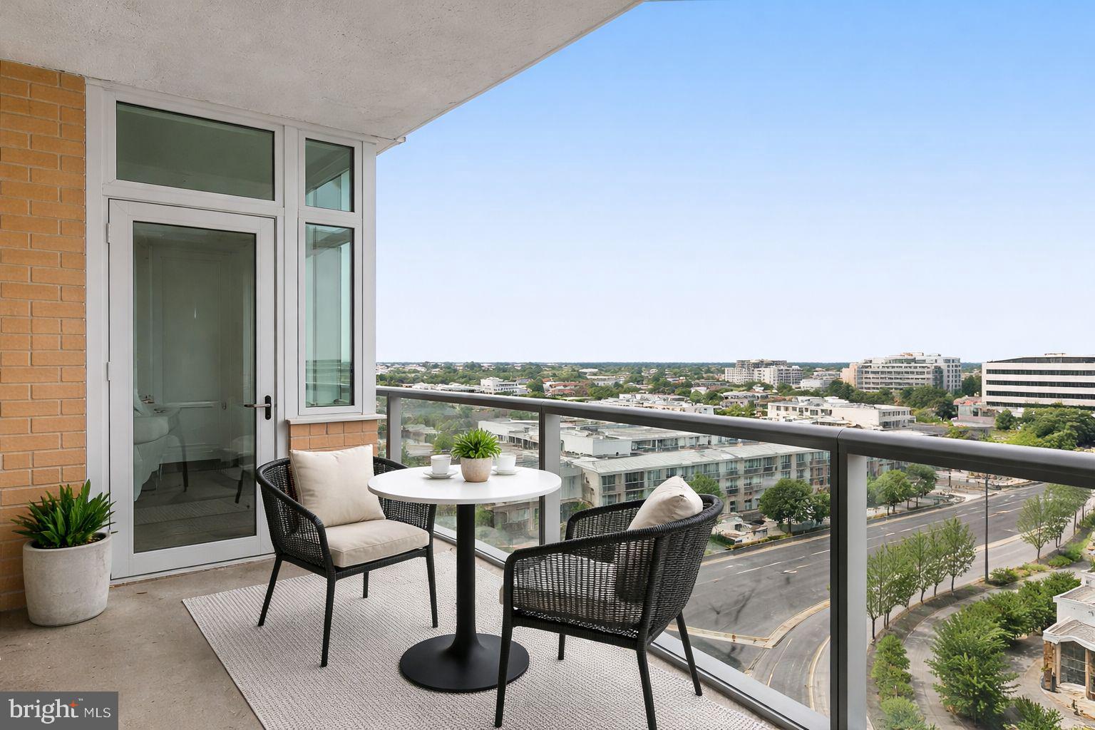 MIDTOWN BETHESDA NORTH - Residential