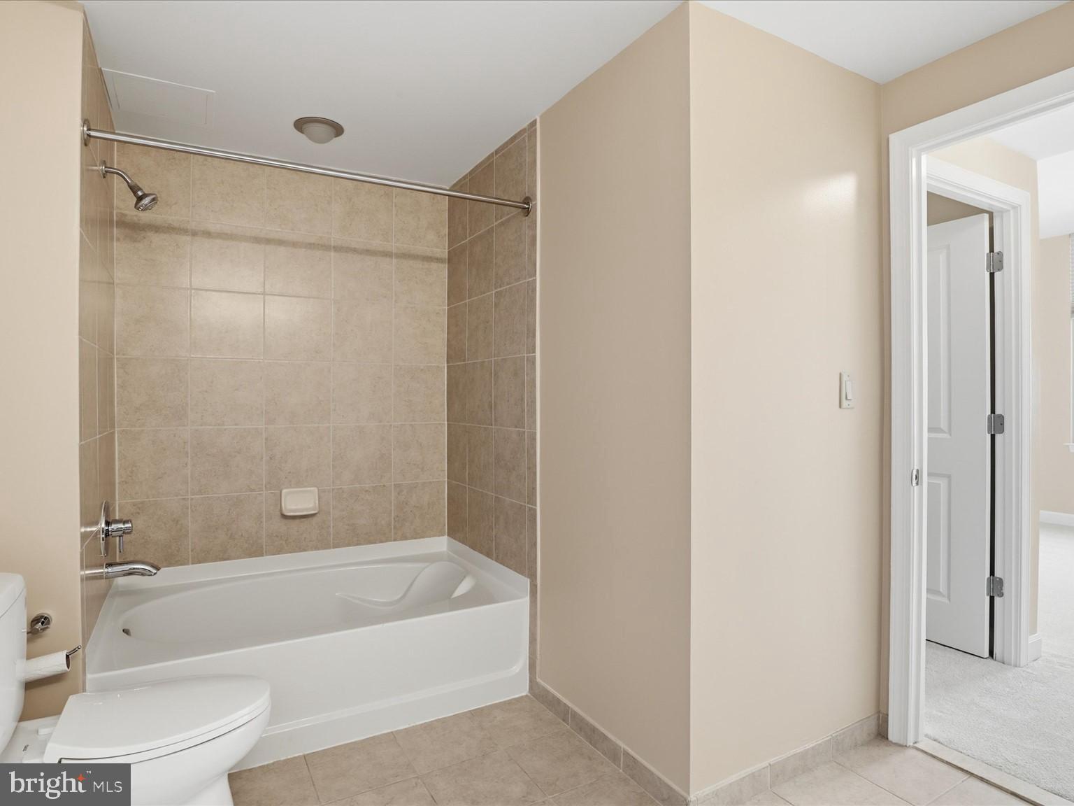 MIDTOWN BETHESDA NORTH - Residential