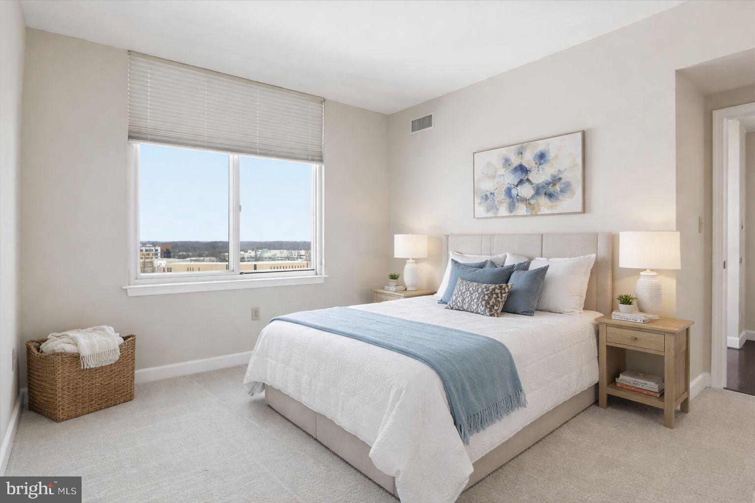 MIDTOWN BETHESDA NORTH - Residential