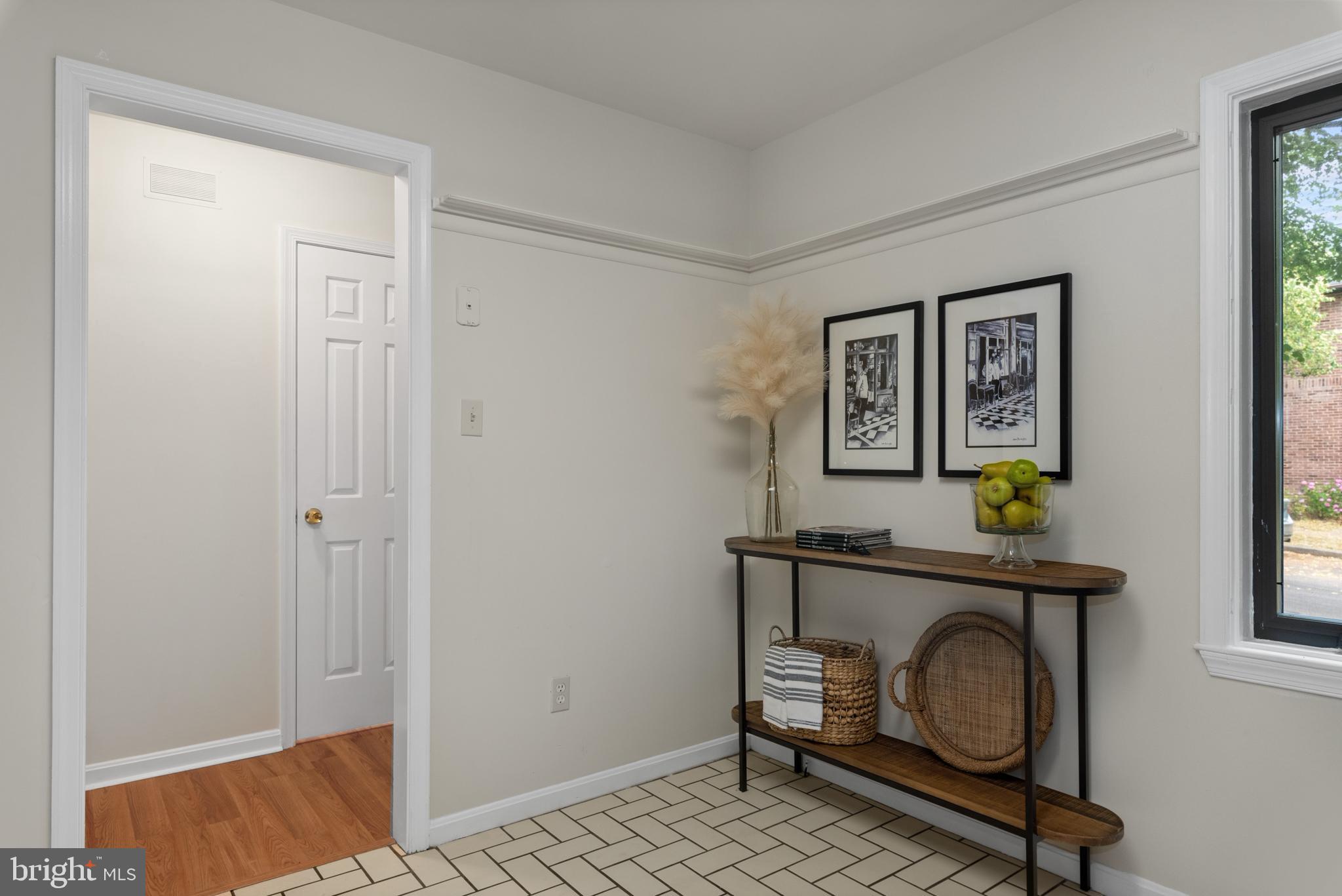 CITY GATE - Residential