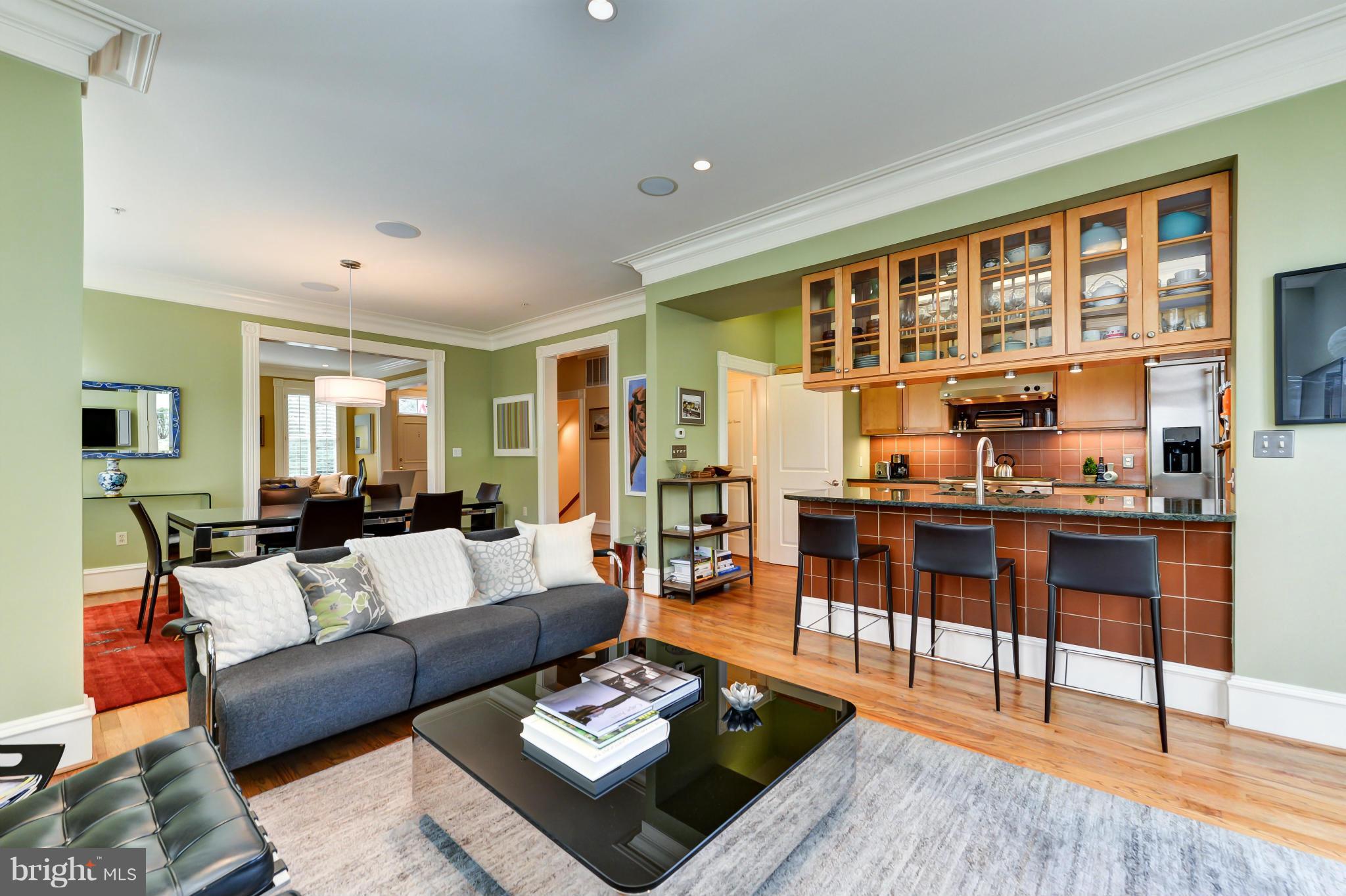 BACKYARD BOATS - Residential