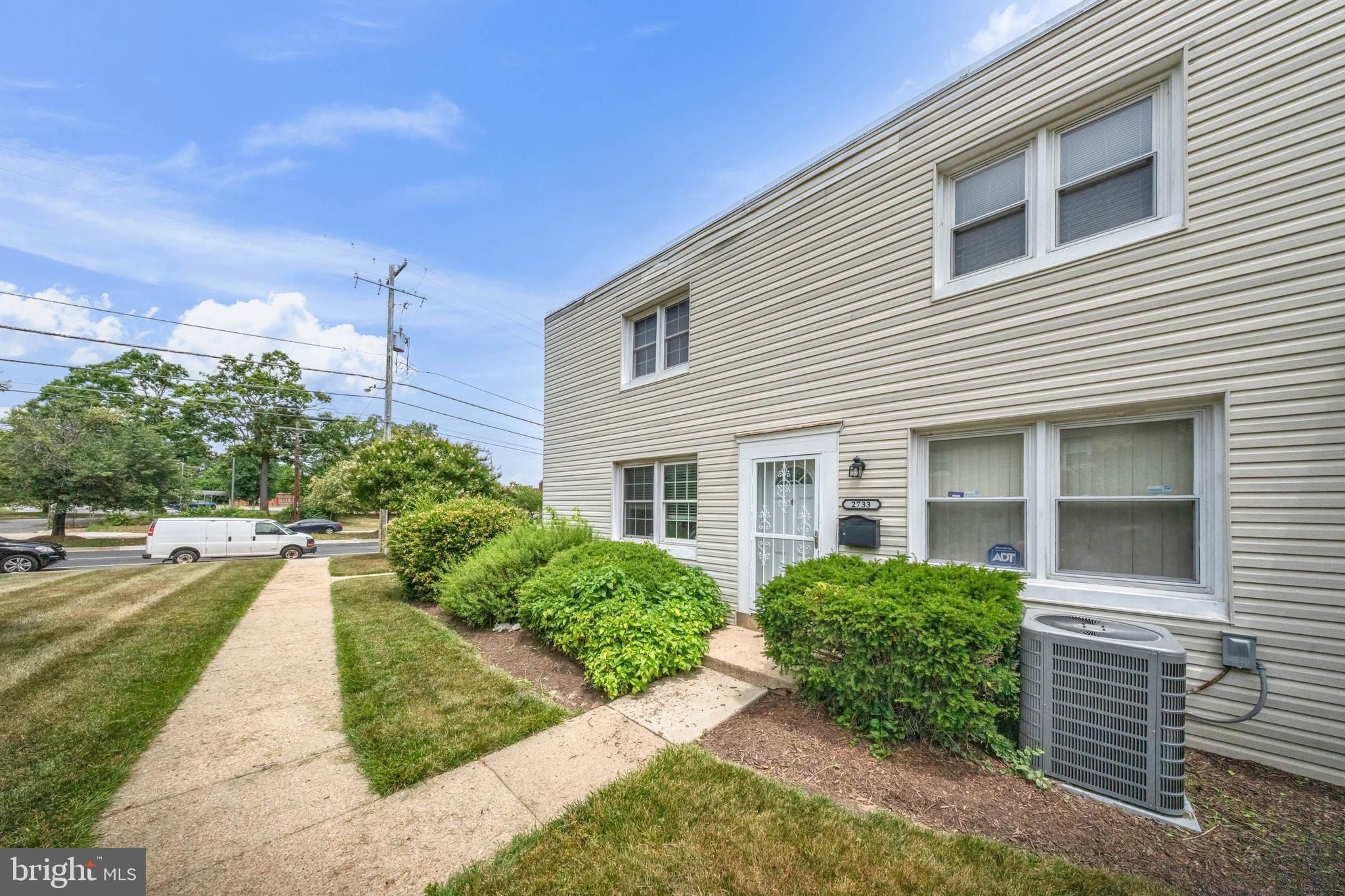 2733 IVERSON STREET 54
