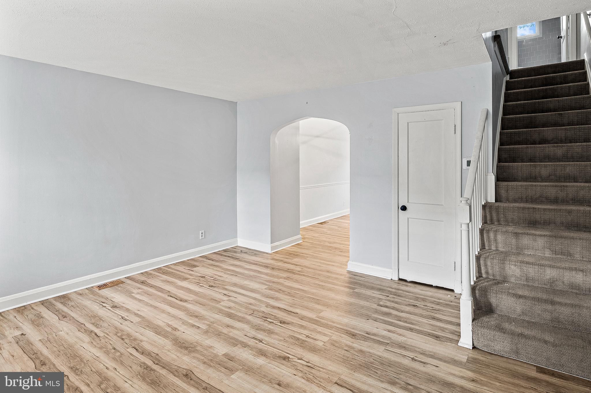 ARBOUR MANOR - Residential