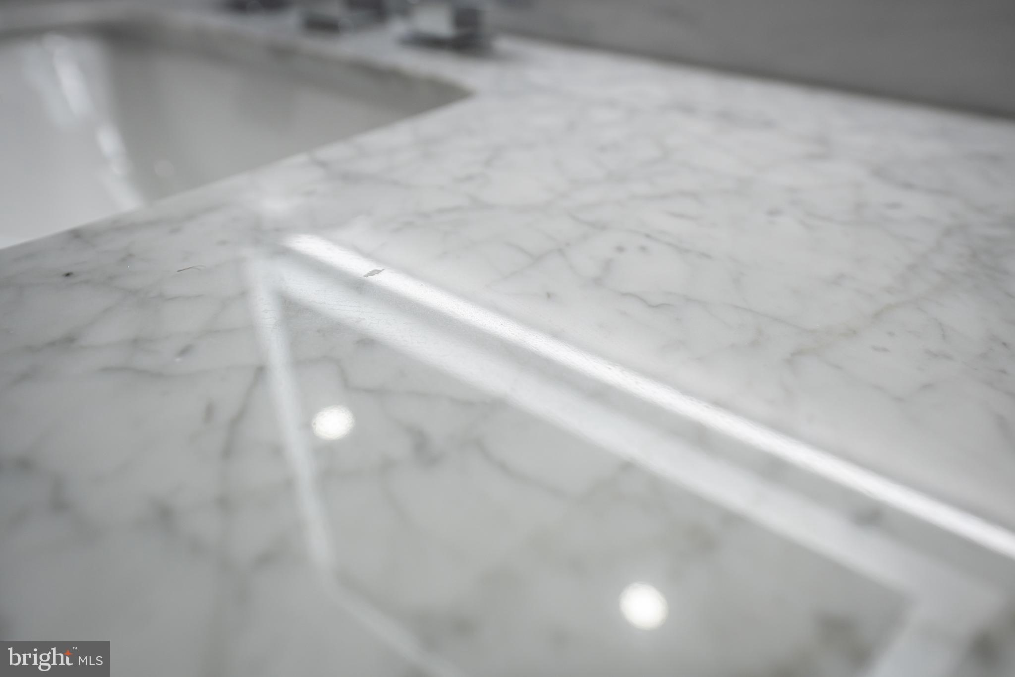 LOCUST POINT - Residential