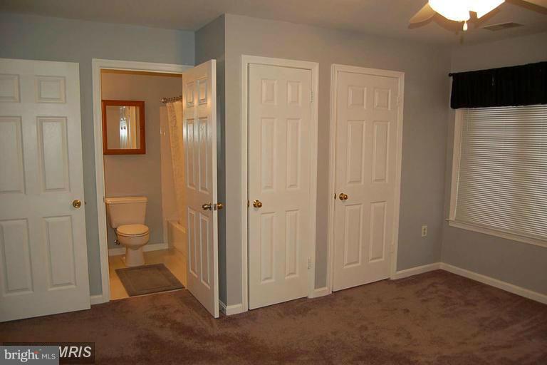 PARRS RIDGE - Residential Lease