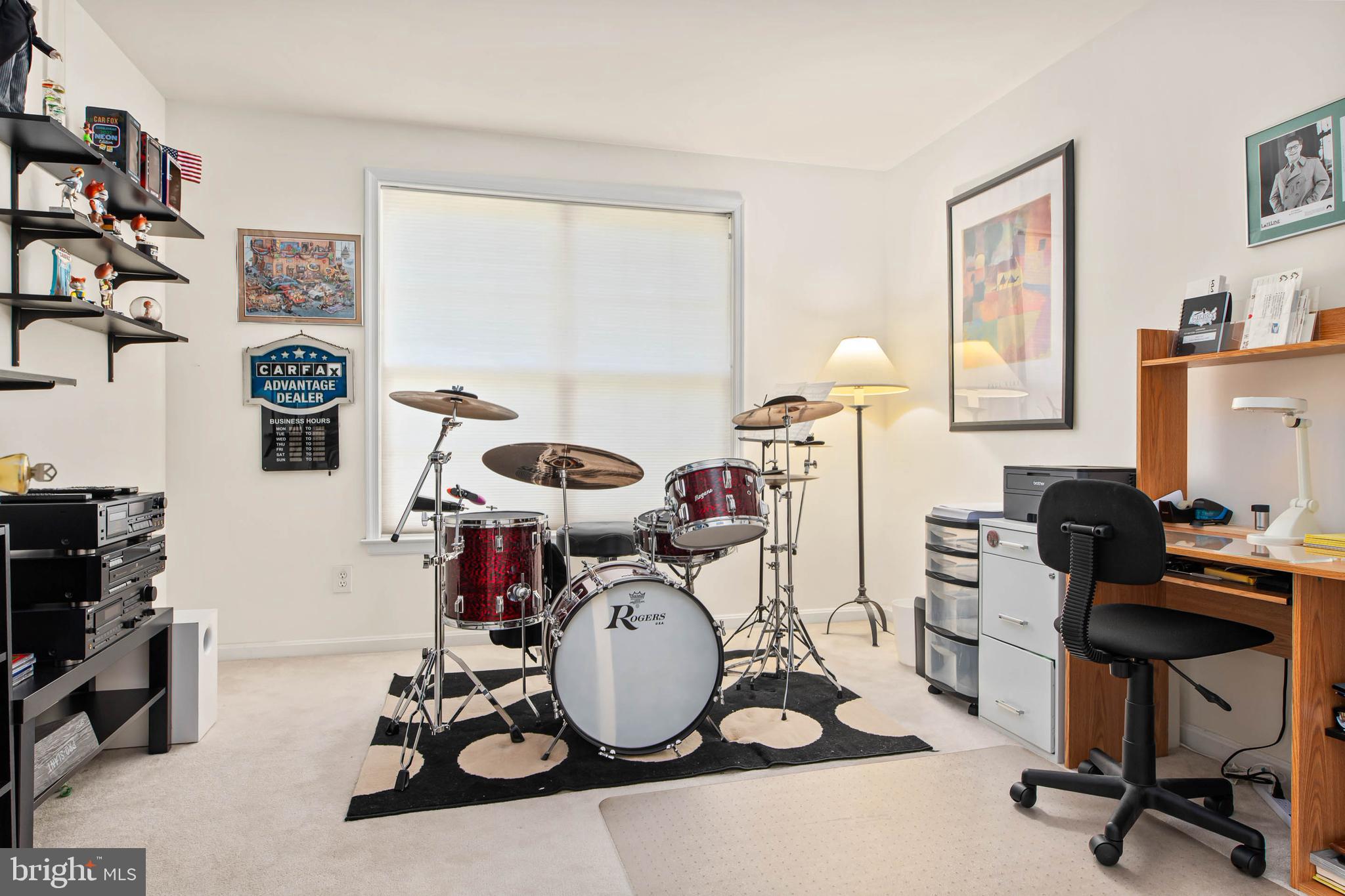 ANDORRA WOODS - Residential