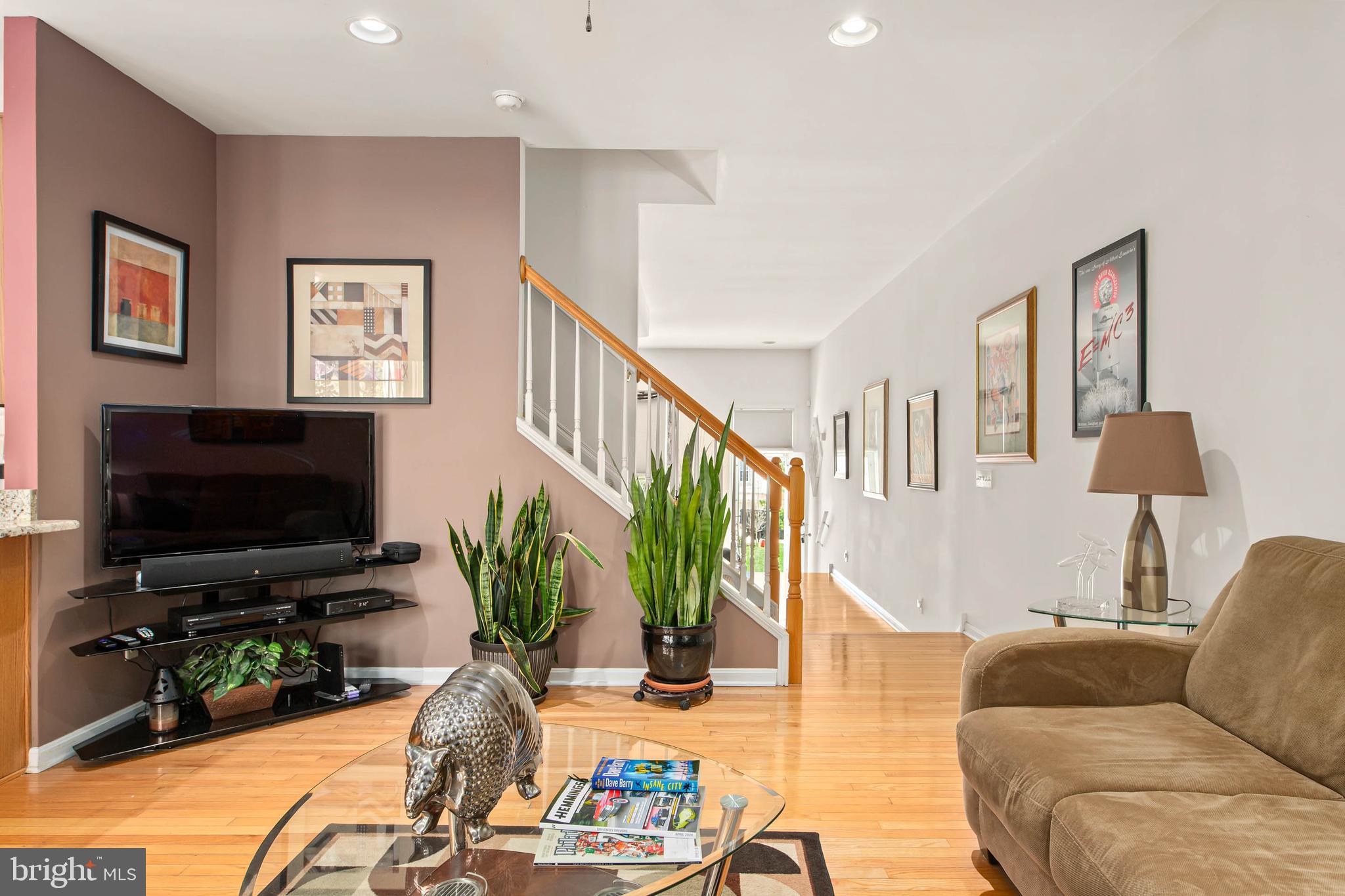 ANDORRA WOODS - Residential