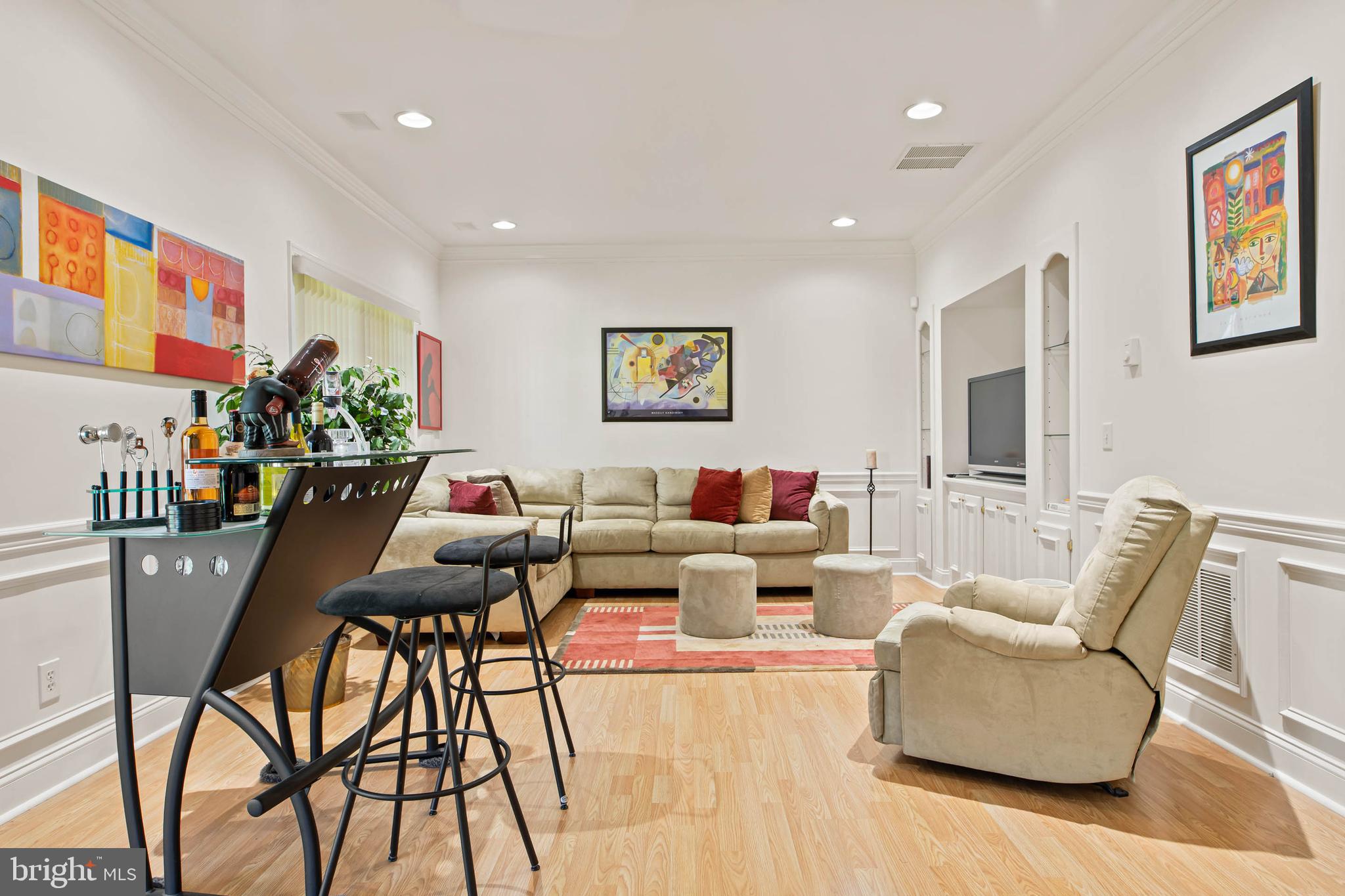 ANDORRA WOODS - Residential