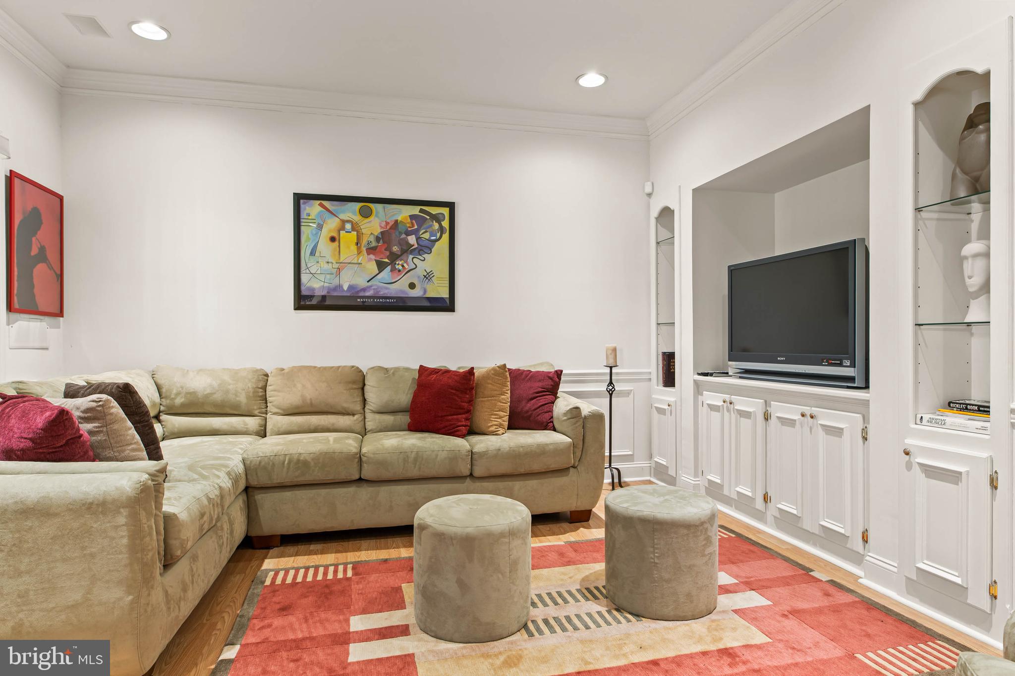 ANDORRA WOODS - Residential