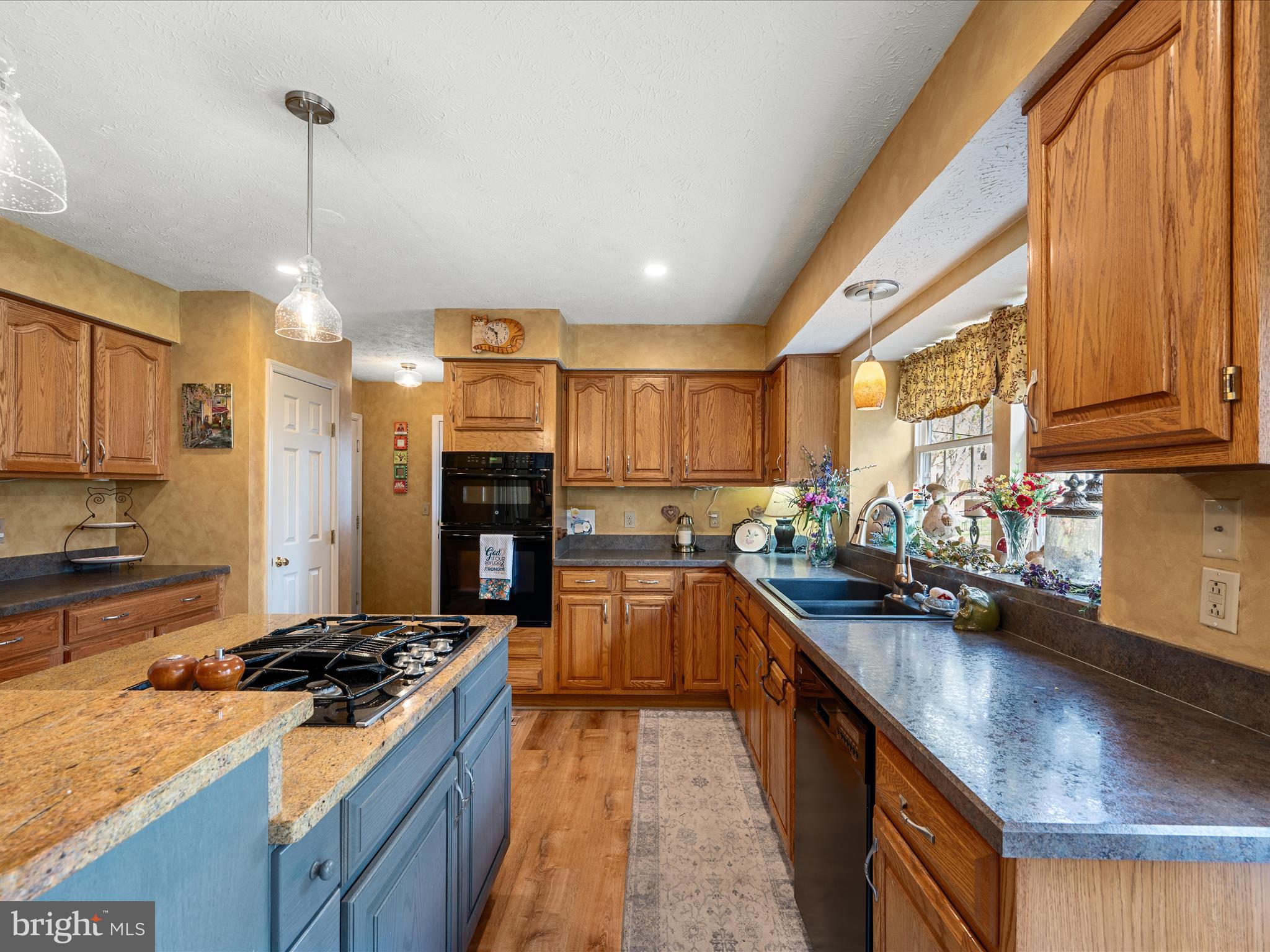 FREDERICKTOWNE ESTATES - Residential