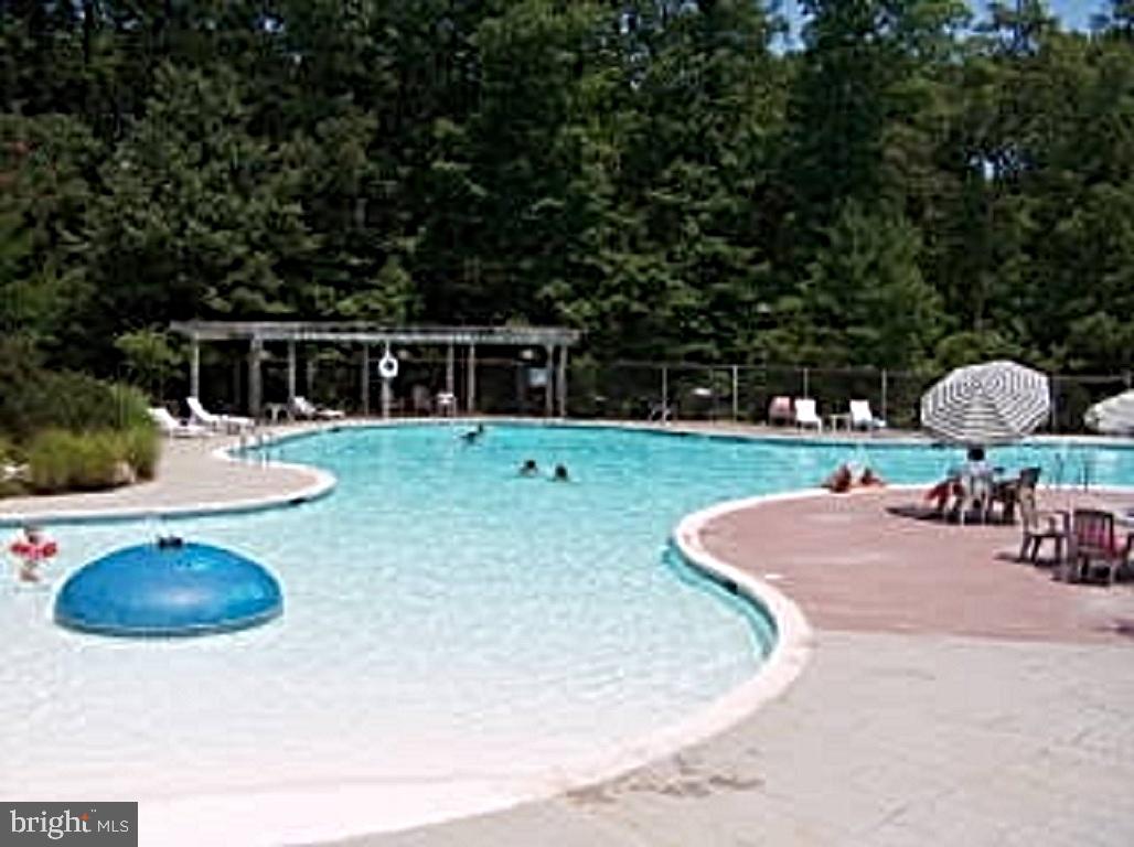 SOLOMONS LANDING - Residential