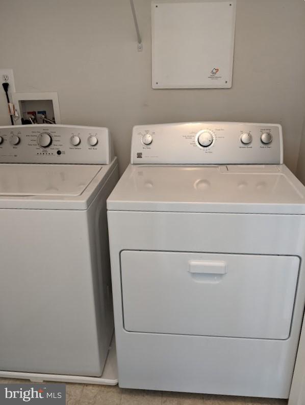 SOLOMONS LANDING - Residential